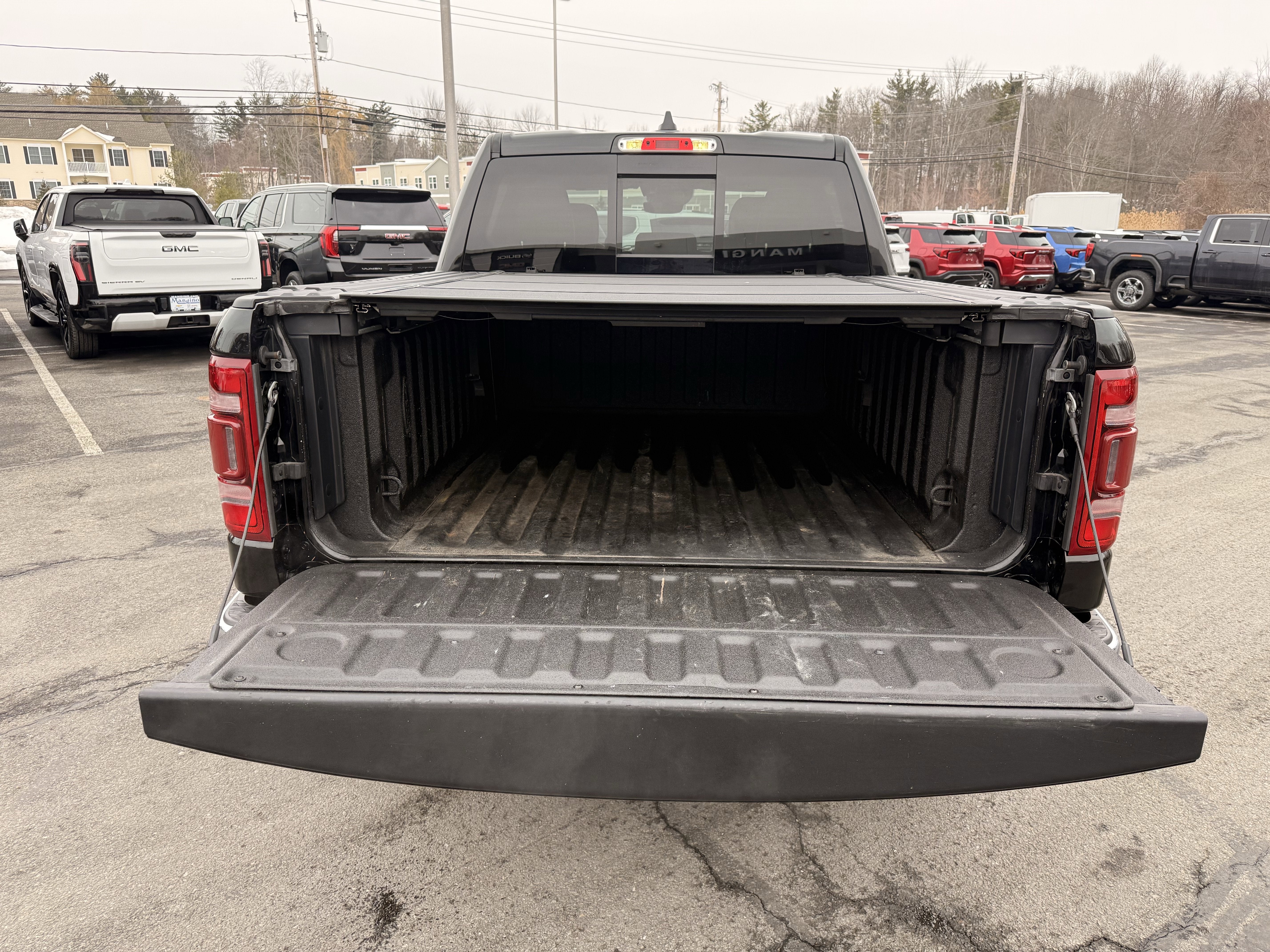 2024 RAM 1500 Laramie Crew Cab 4x4 5'7" Box