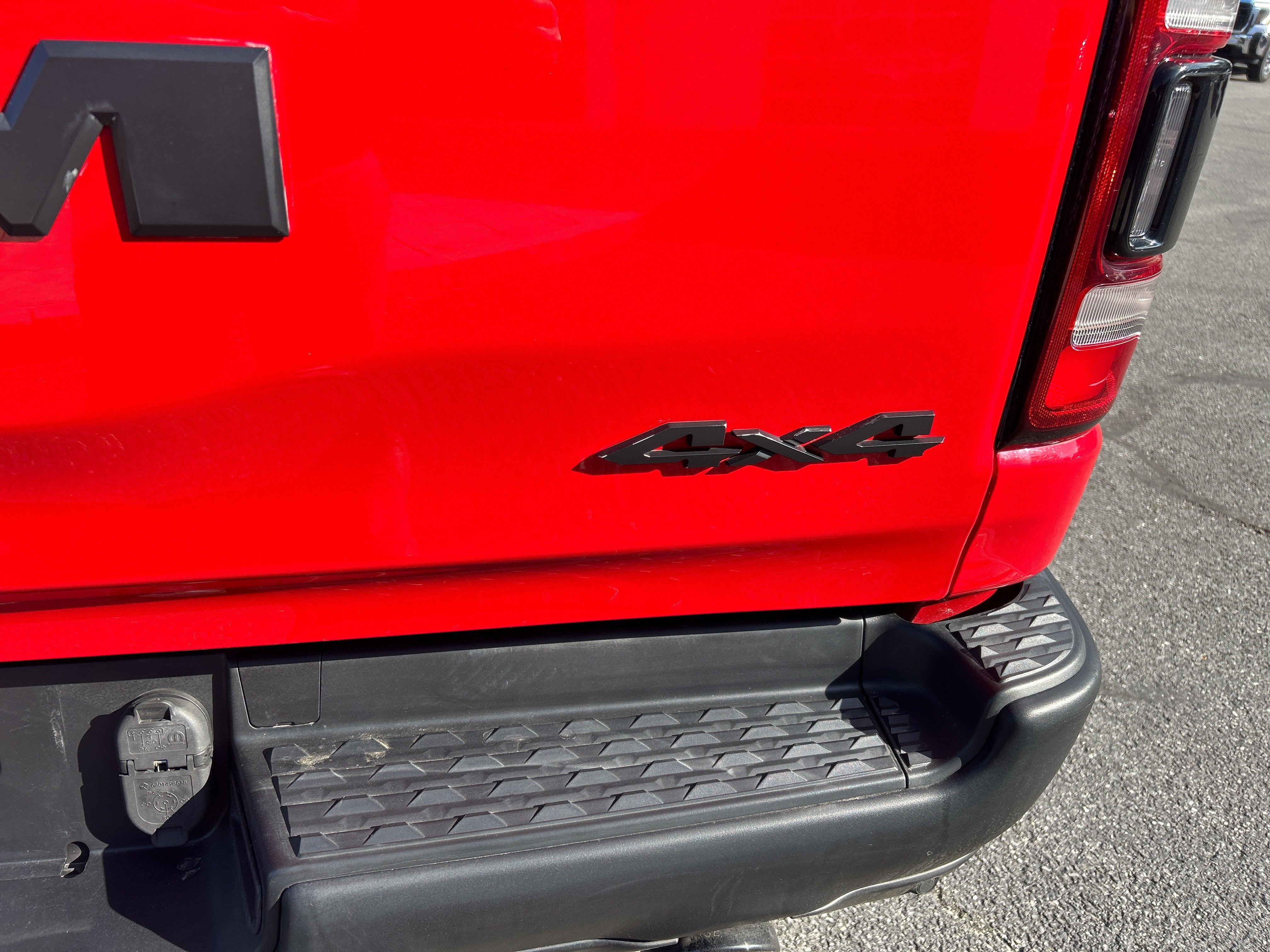 2019 RAM 1500 Rebel Crew Cab 4x4 5'7" Box