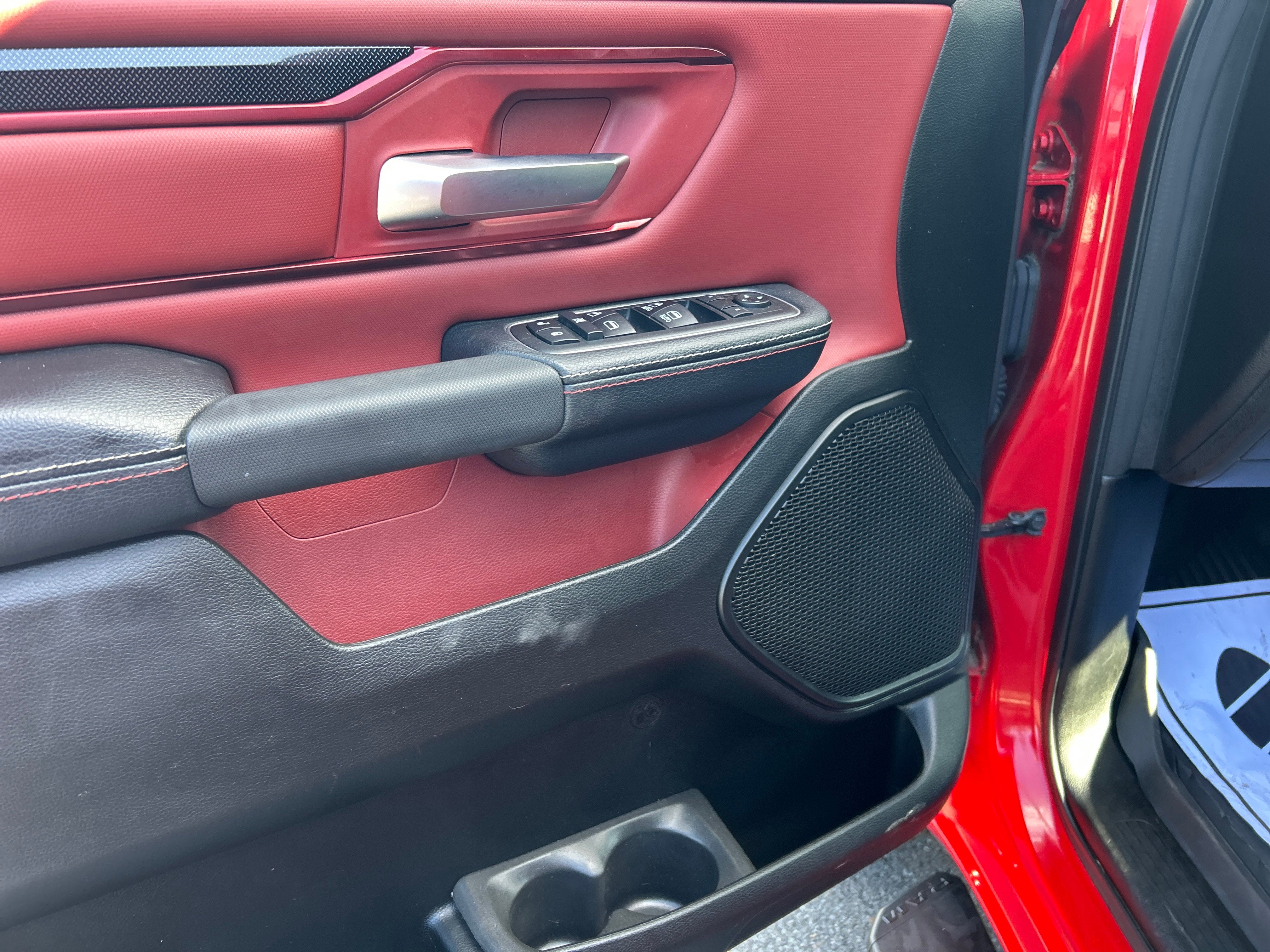 2019 RAM 1500 Rebel Crew Cab 4x4 5'7" Box