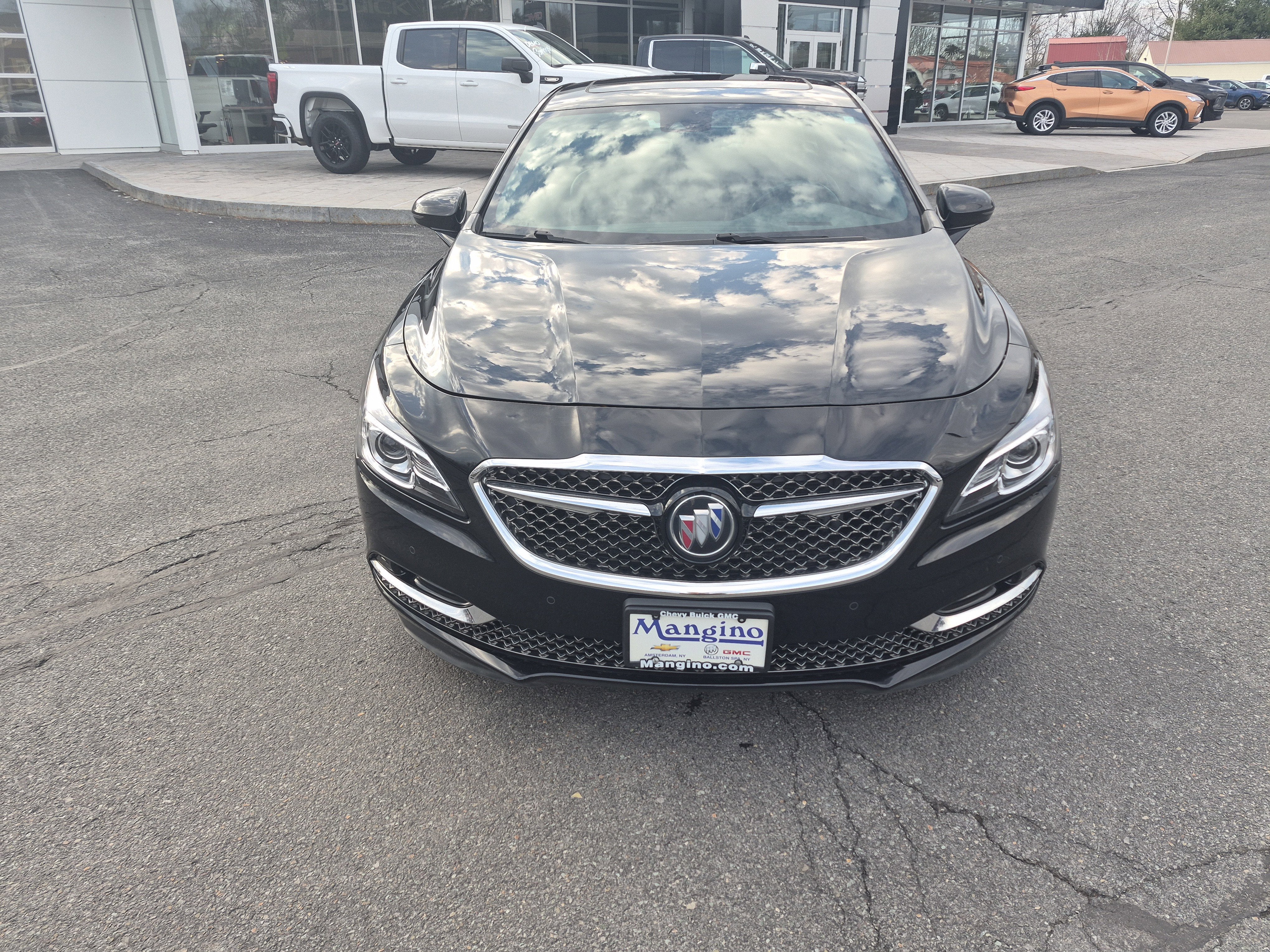2018 Buick LaCrosse Avenir