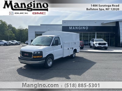 2026 GMC Savana Cutaway 3500 1WT