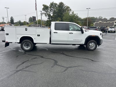 2026 GMC Sierra 3500 HD Chassis Cab Pro