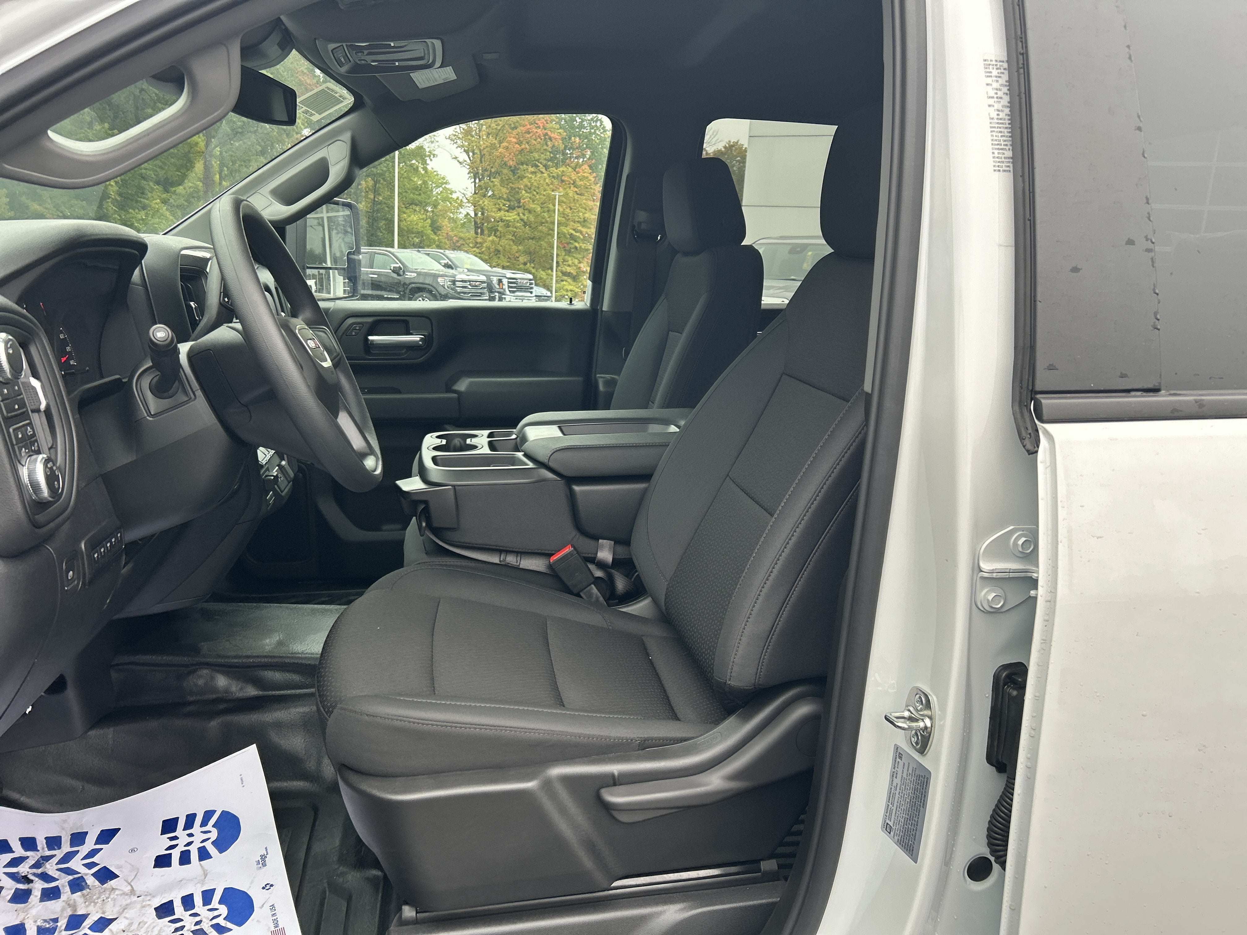 2026 GMC Sierra 3500 HD Chassis Cab Pro