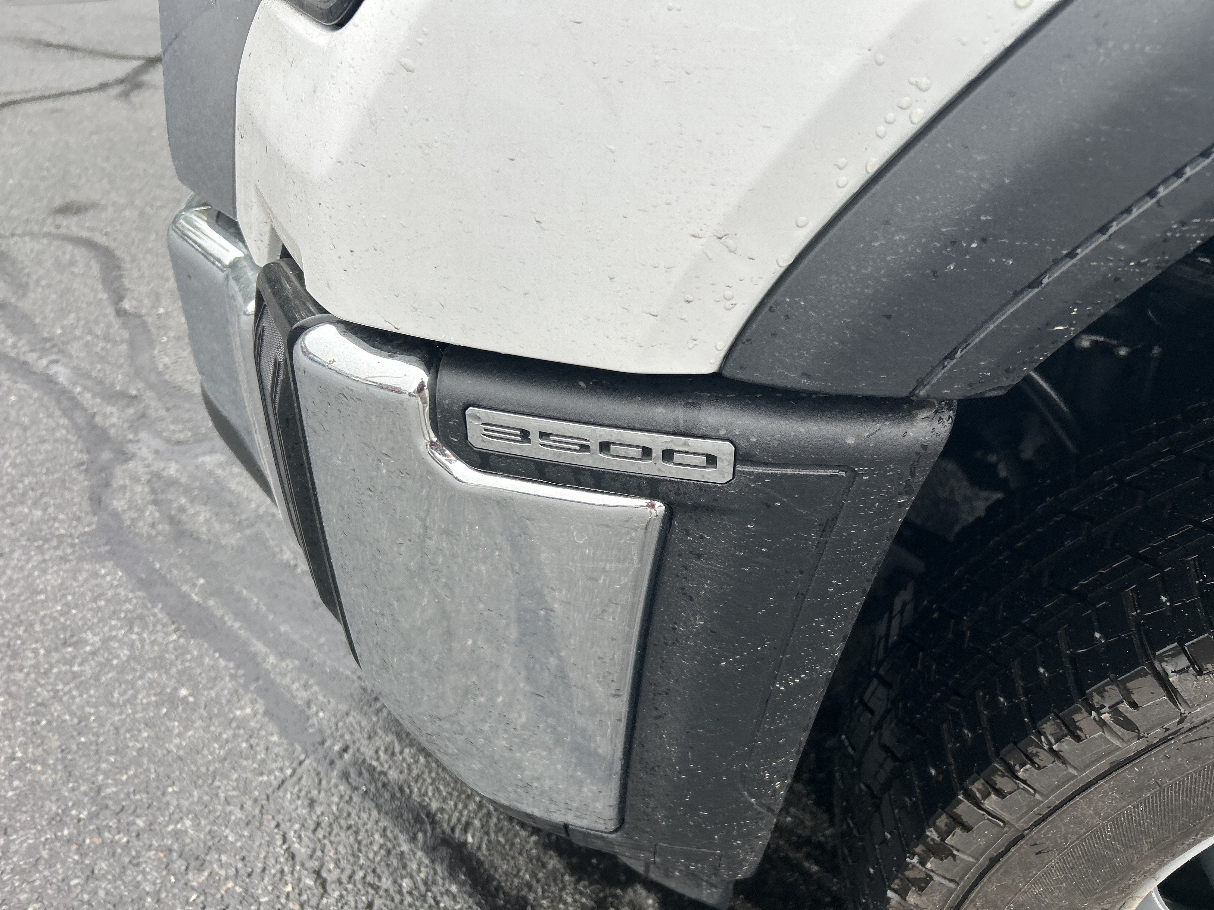 2026 GMC Sierra 3500 HD Chassis Cab Pro
