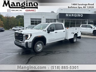 2026 GMC Sierra 3500 HD Chassis Cab Pro