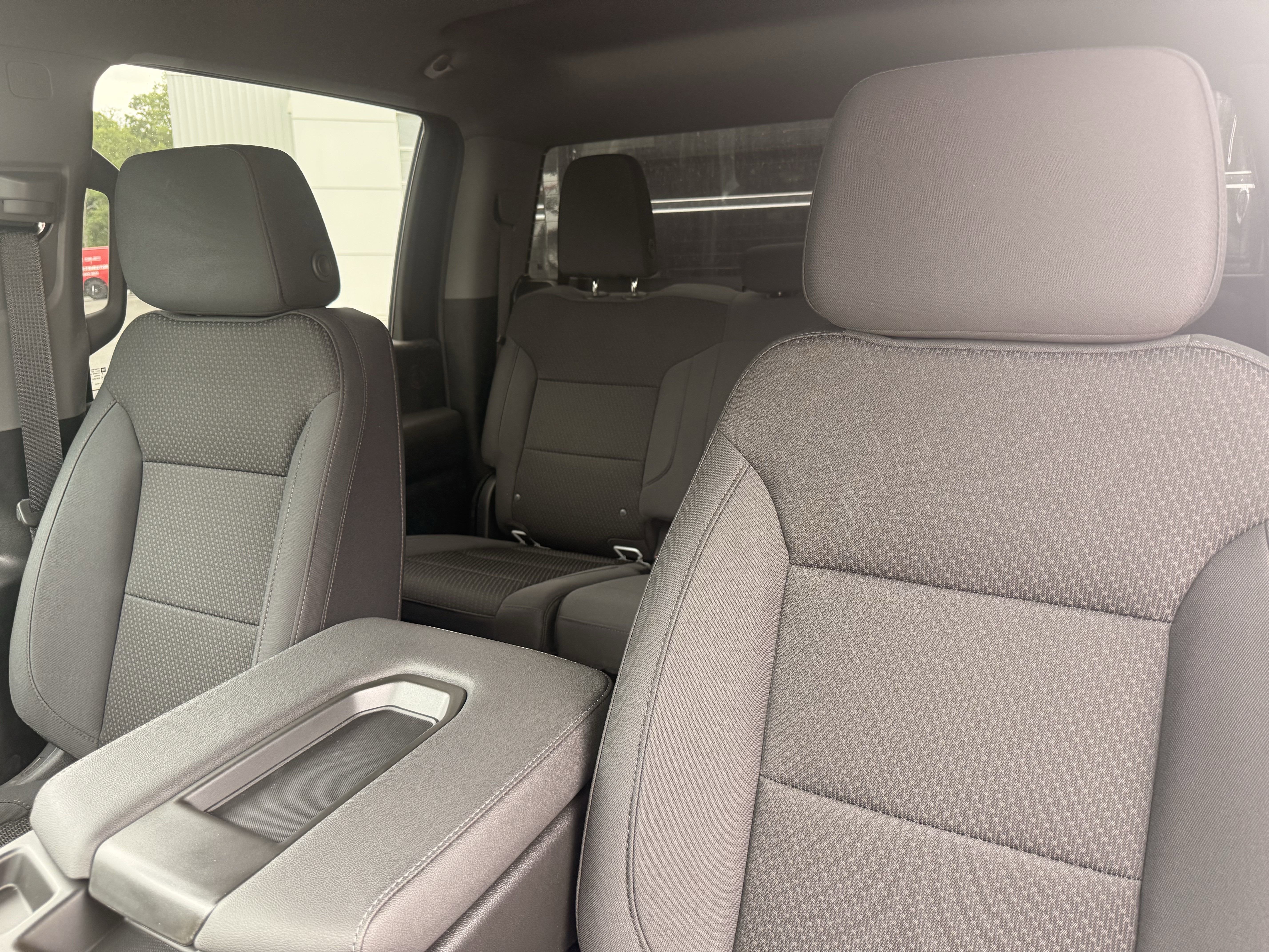 2025 GMC Sierra 3500 HD Chassis Cab Pro