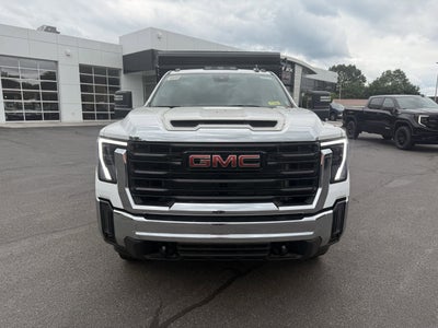 2025 GMC Sierra 3500 HD Chassis Cab Pro