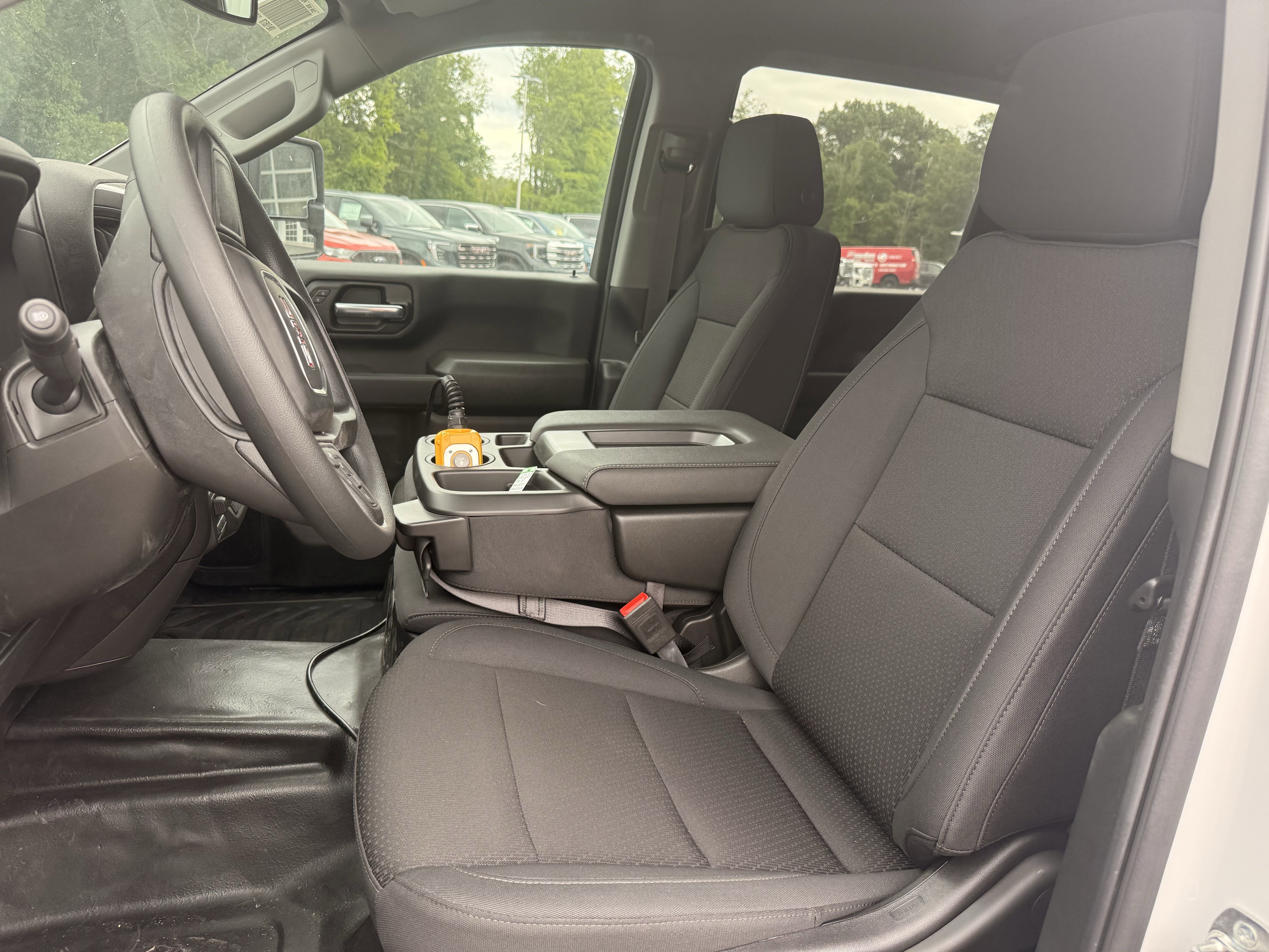 2025 GMC Sierra 3500 HD Chassis Cab Pro