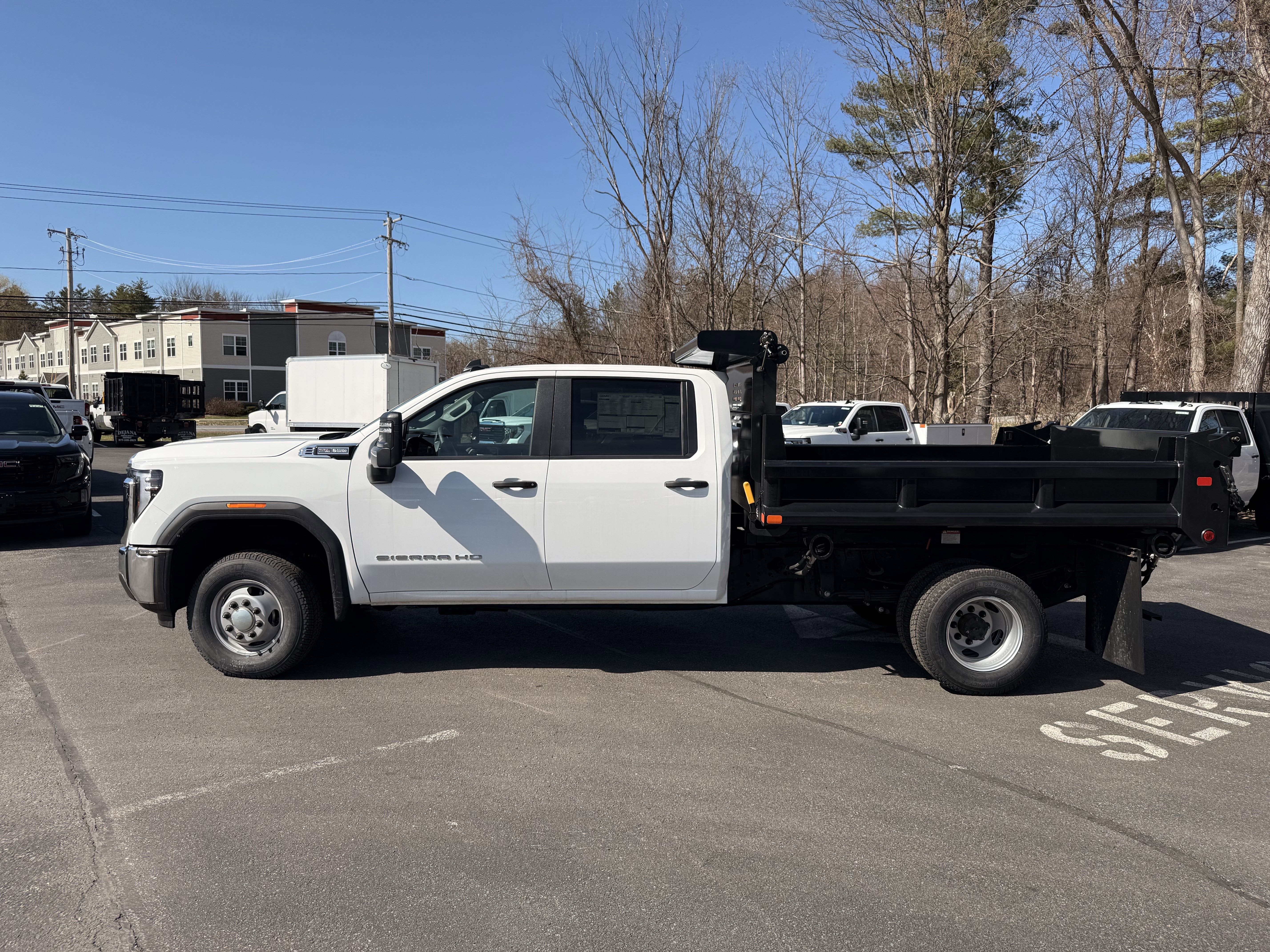2025 GMC Sierra 3500 HD Chassis Cab Pro