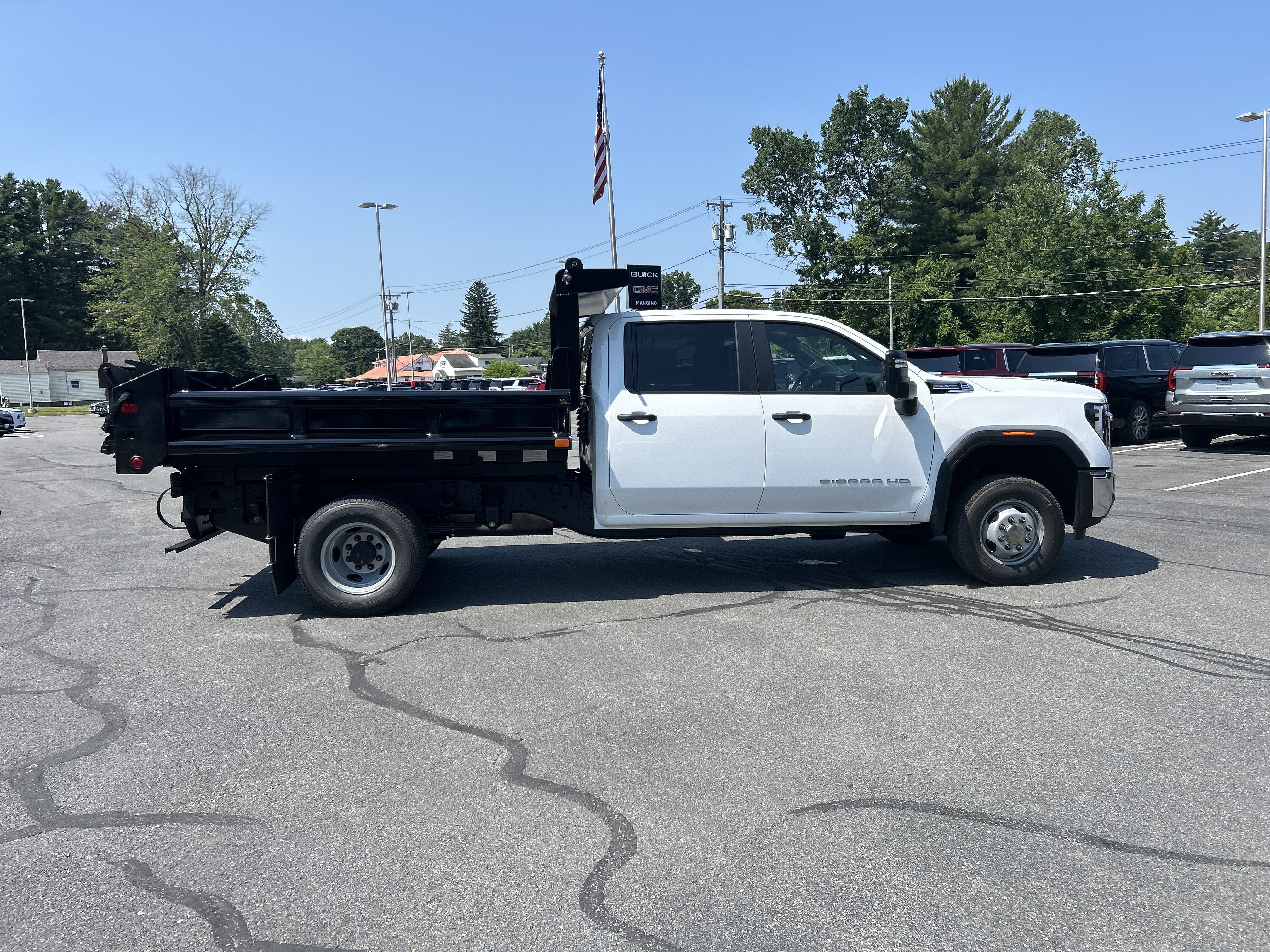 2026 GMC Sierra 3500 HD Chassis Cab Pro