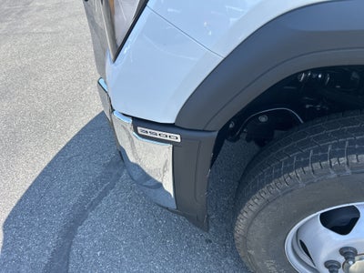 2026 GMC Sierra 3500 HD Chassis Cab Pro