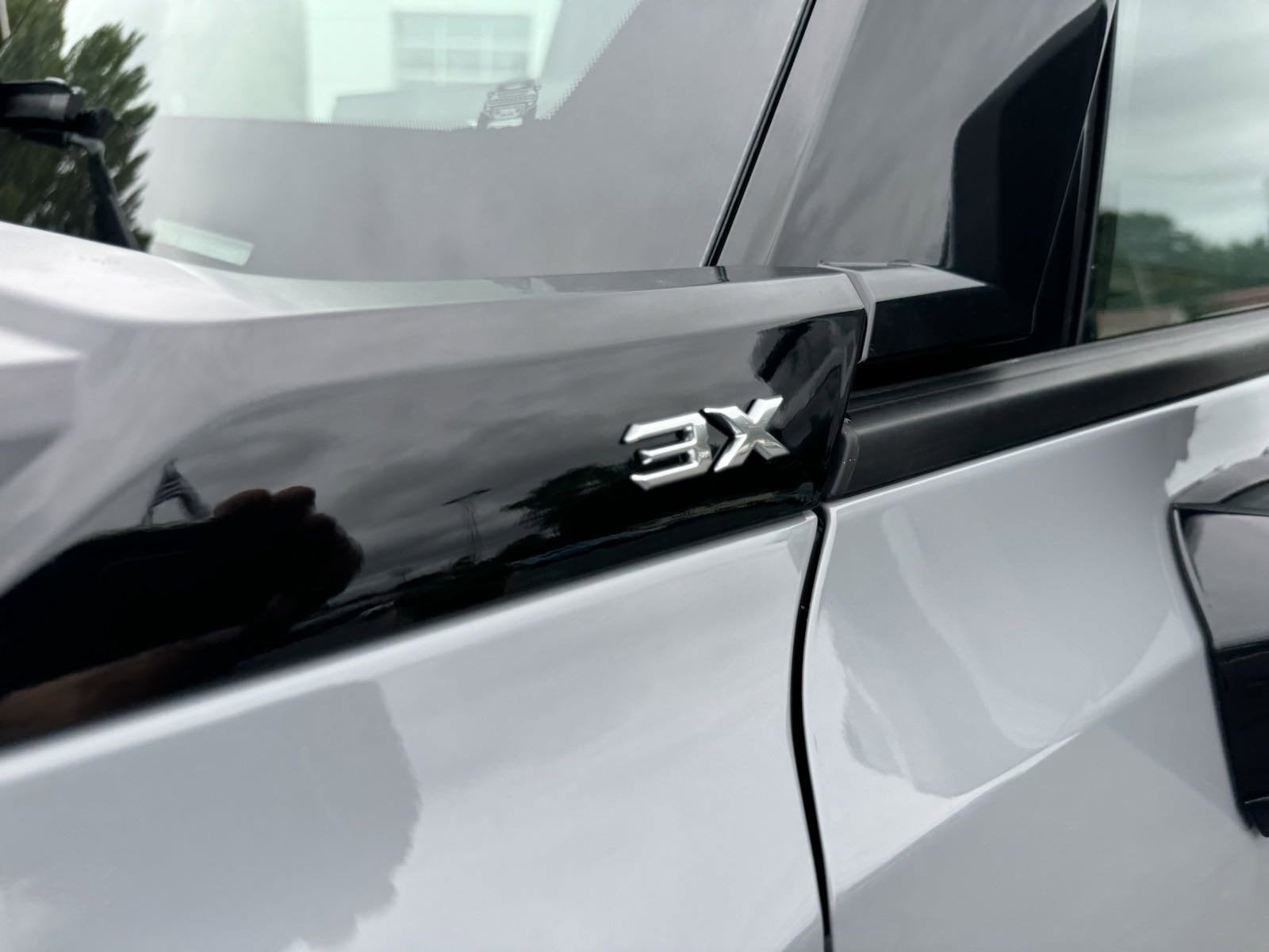 2025 GMC HUMMER EV SUV 3X