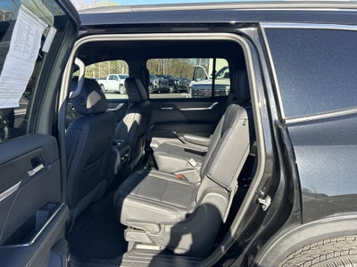 2024 GMC Acadia Elevation