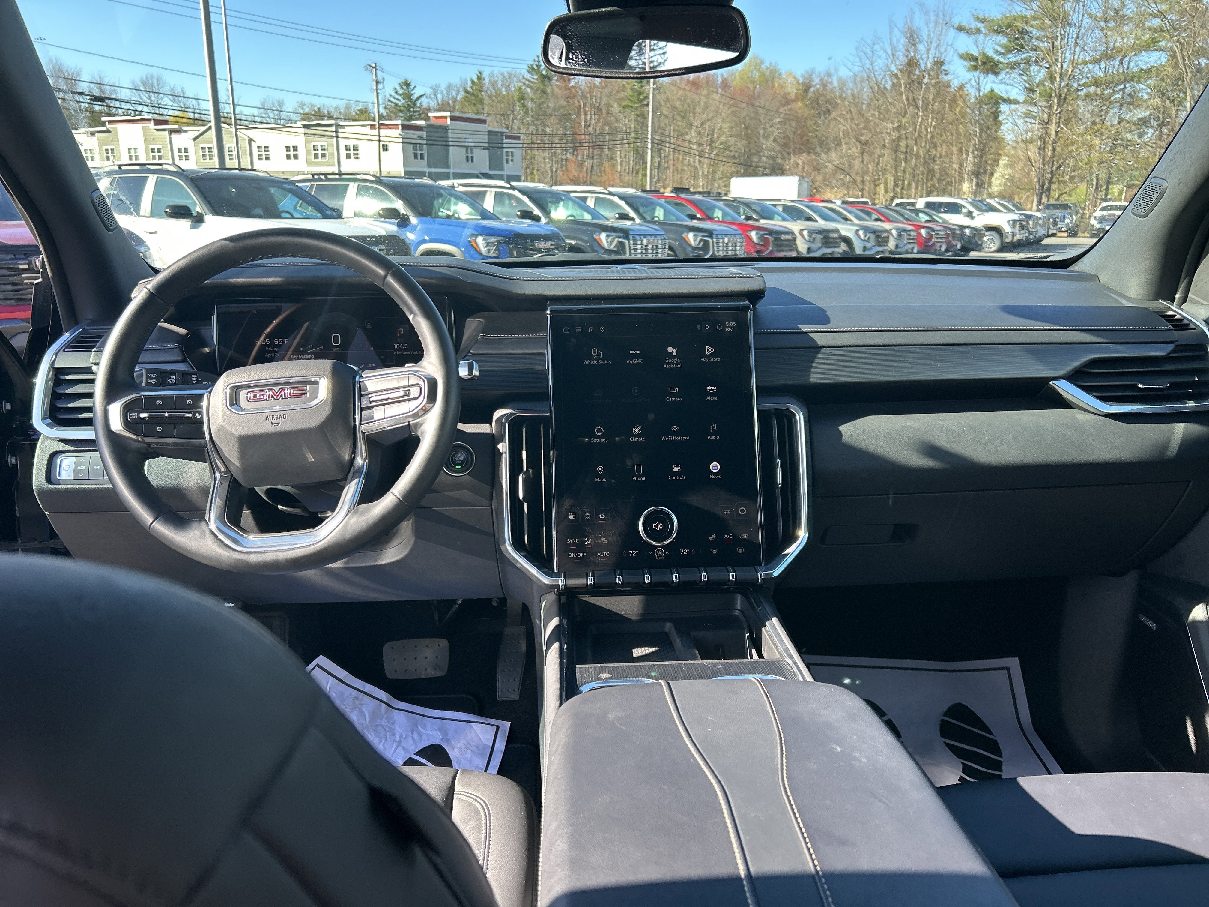 2024 GMC Acadia Elevation