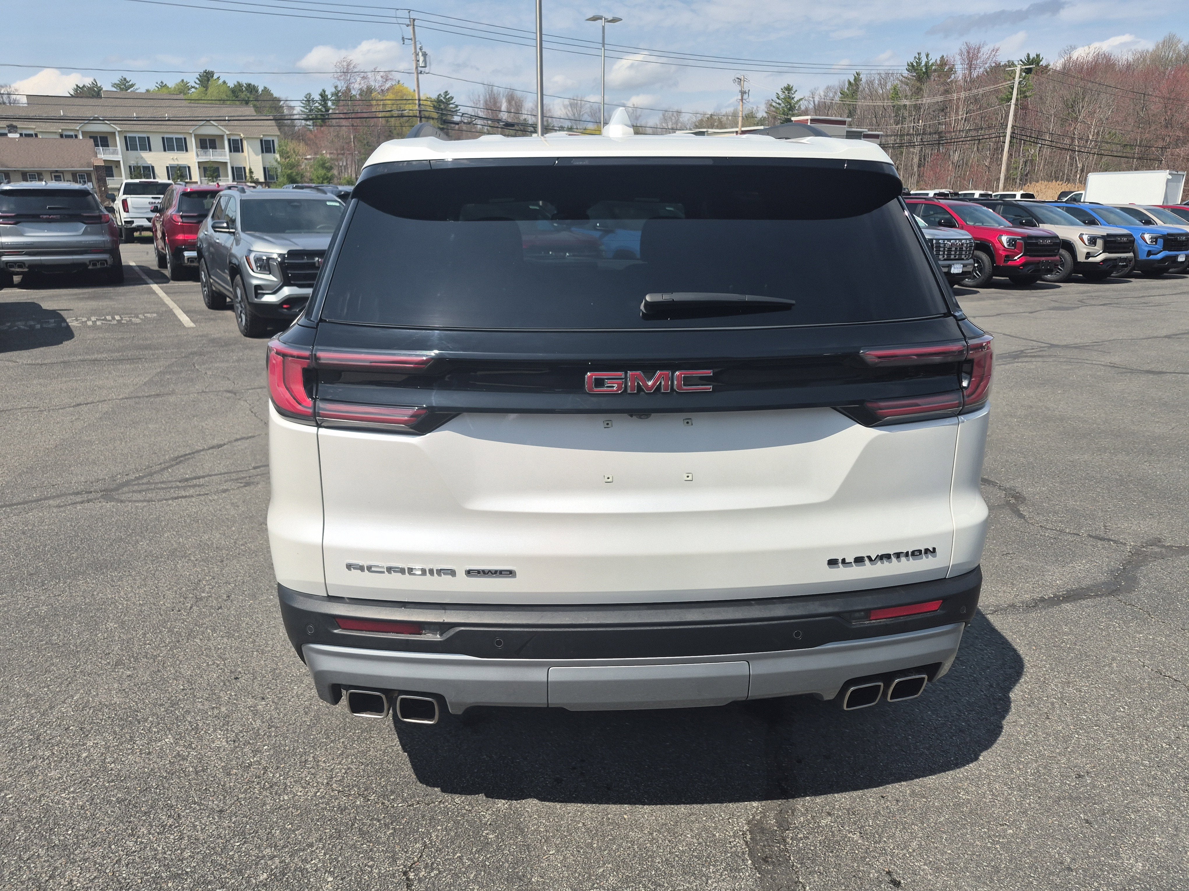 2024 GMC Acadia Elevation