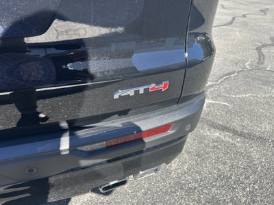 2024 GMC Acadia AT4