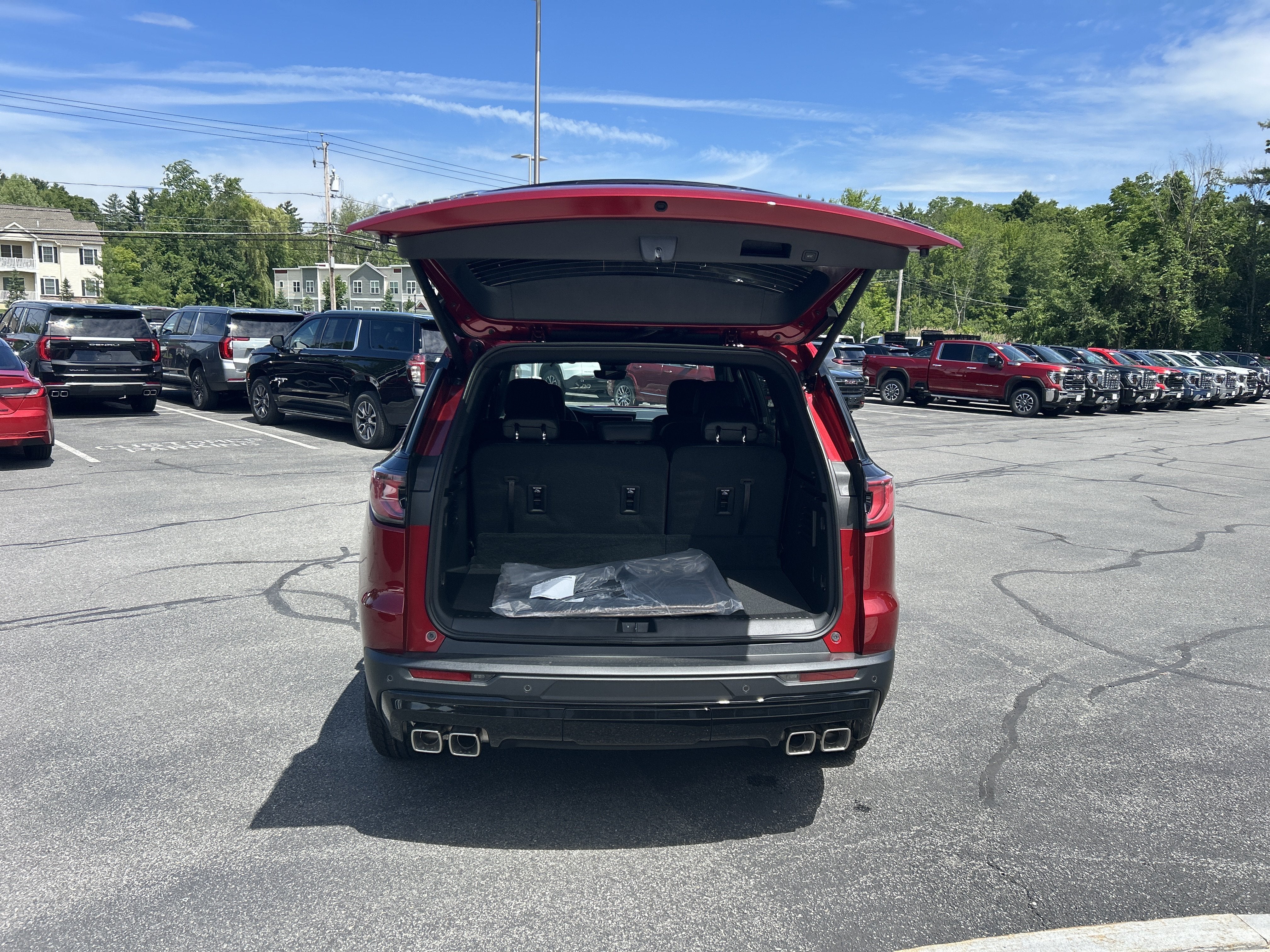2026 GMC Acadia AT4