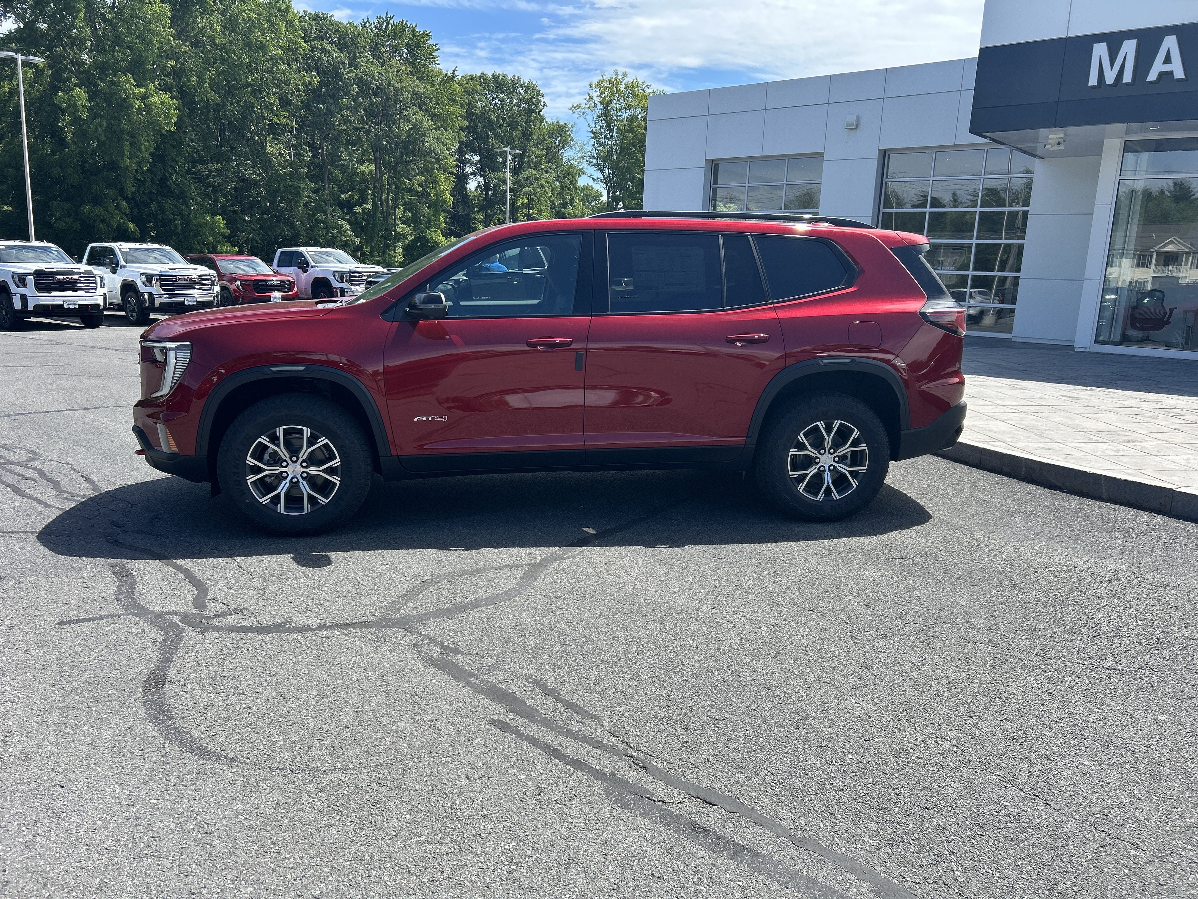 2026 GMC Acadia AT4