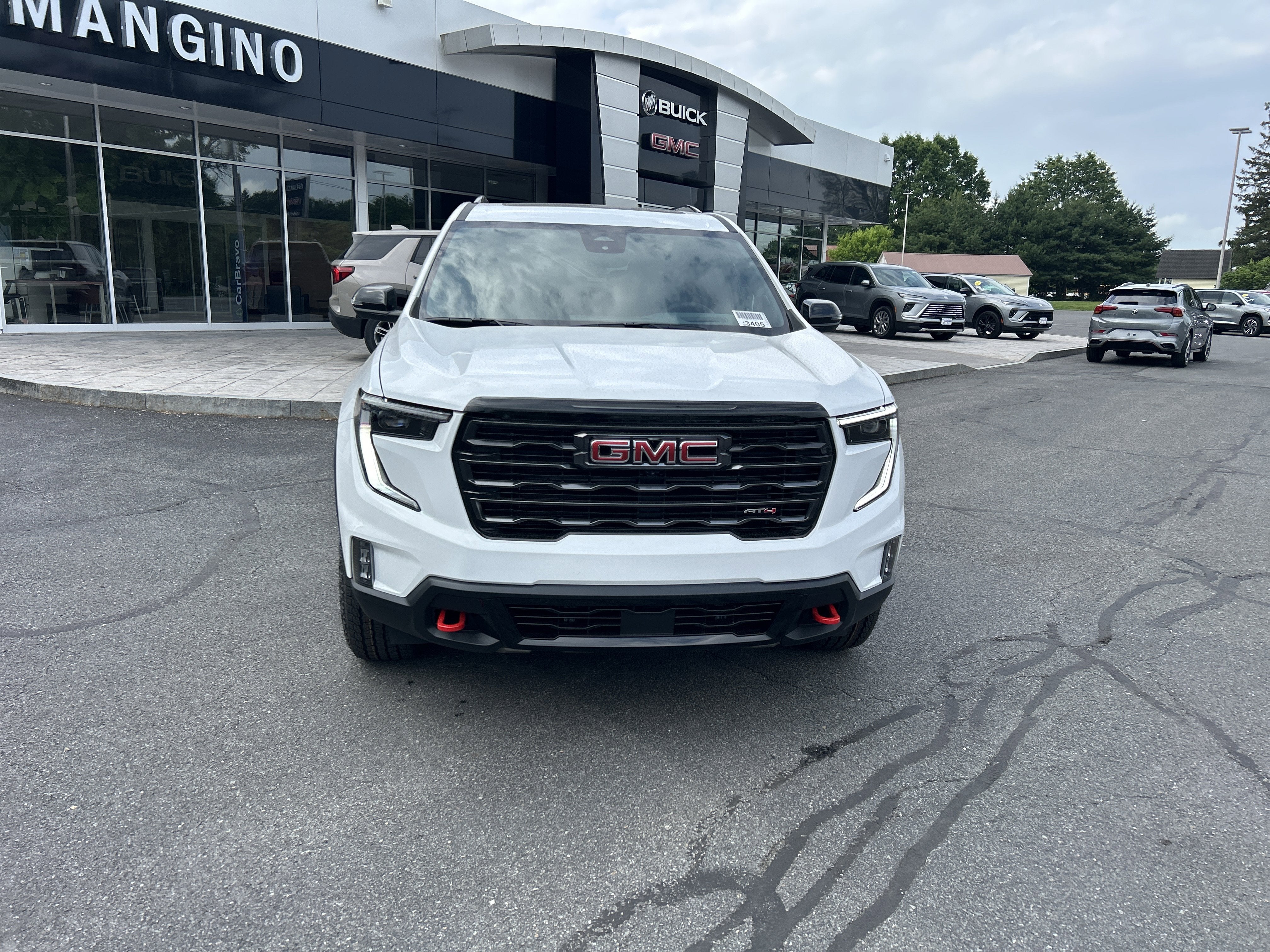 2026 GMC Acadia AT4