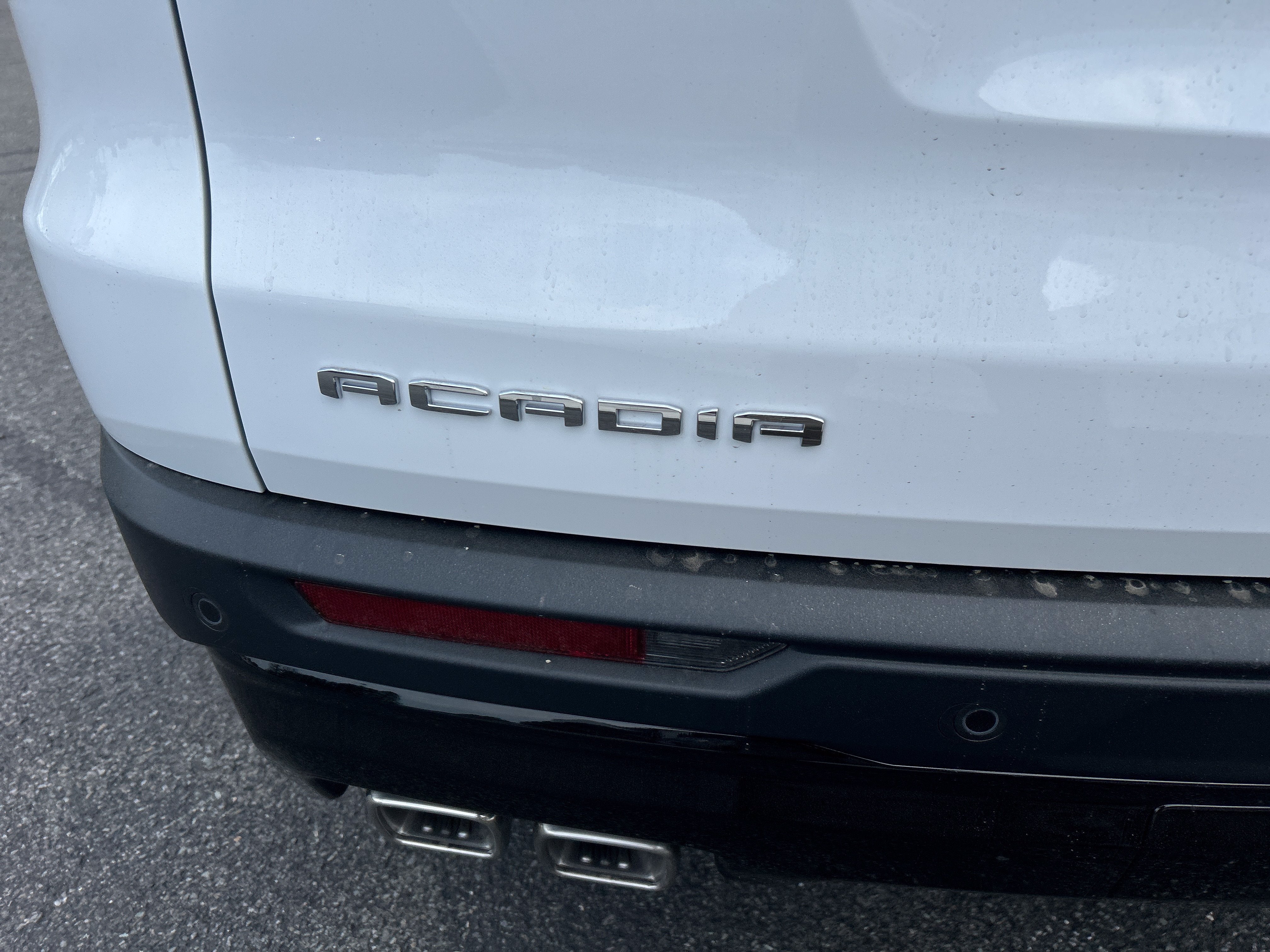 2026 GMC Acadia AT4