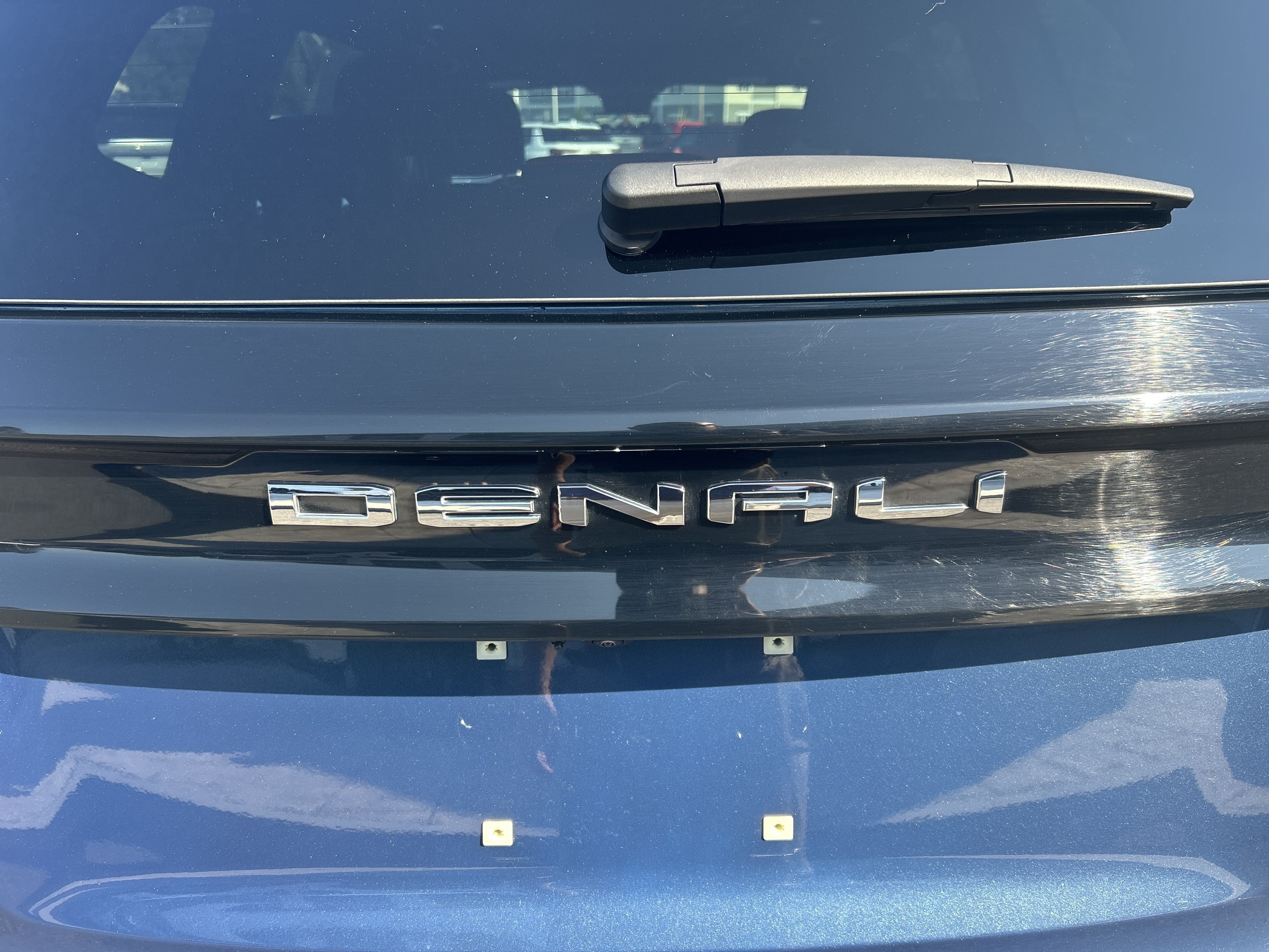 2025 GMC Acadia Denali