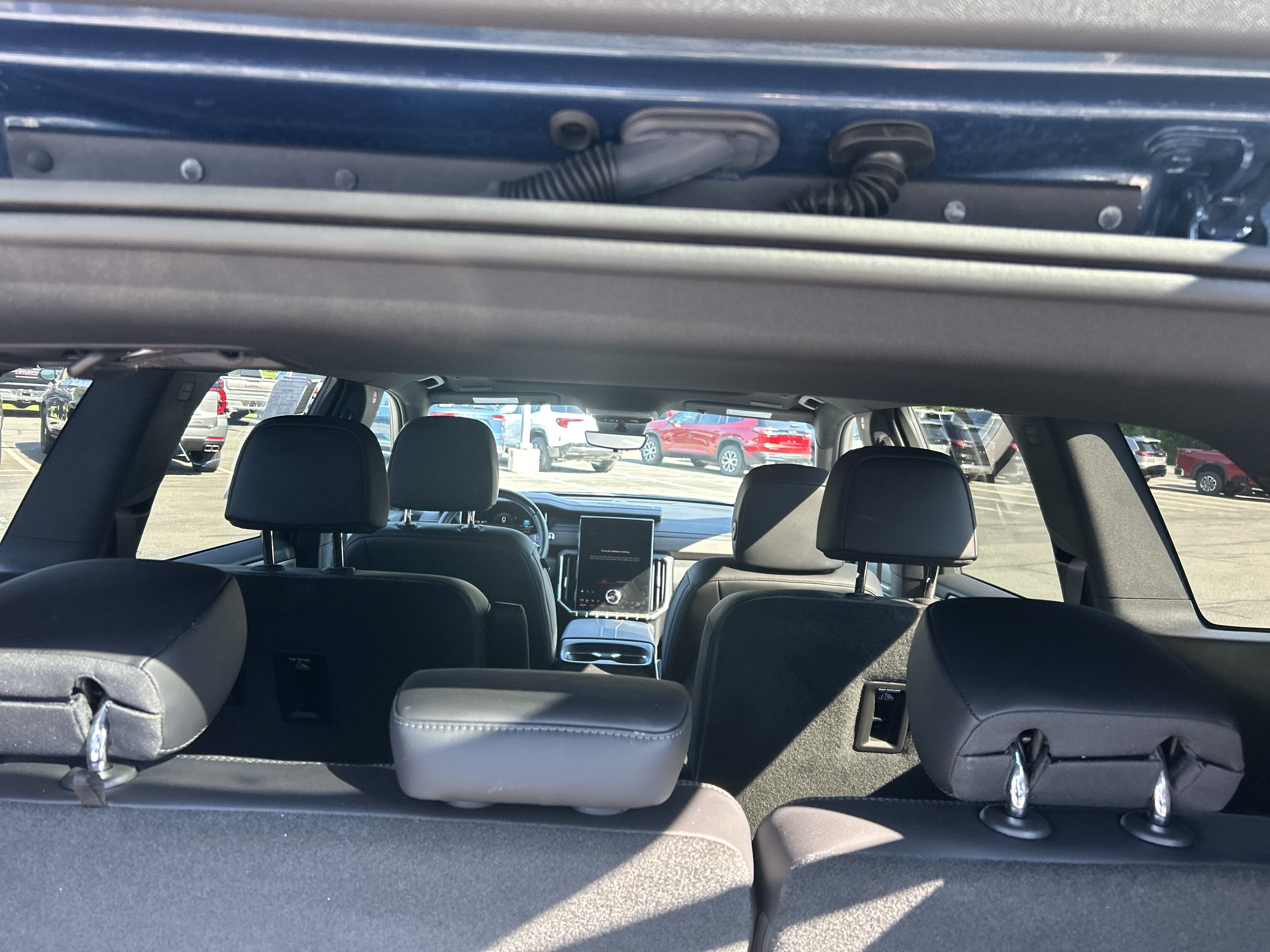 2025 GMC Acadia Denali