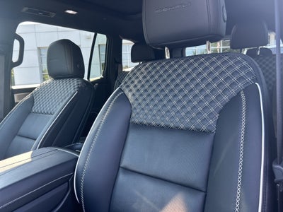 2025 GMC Acadia Denali
