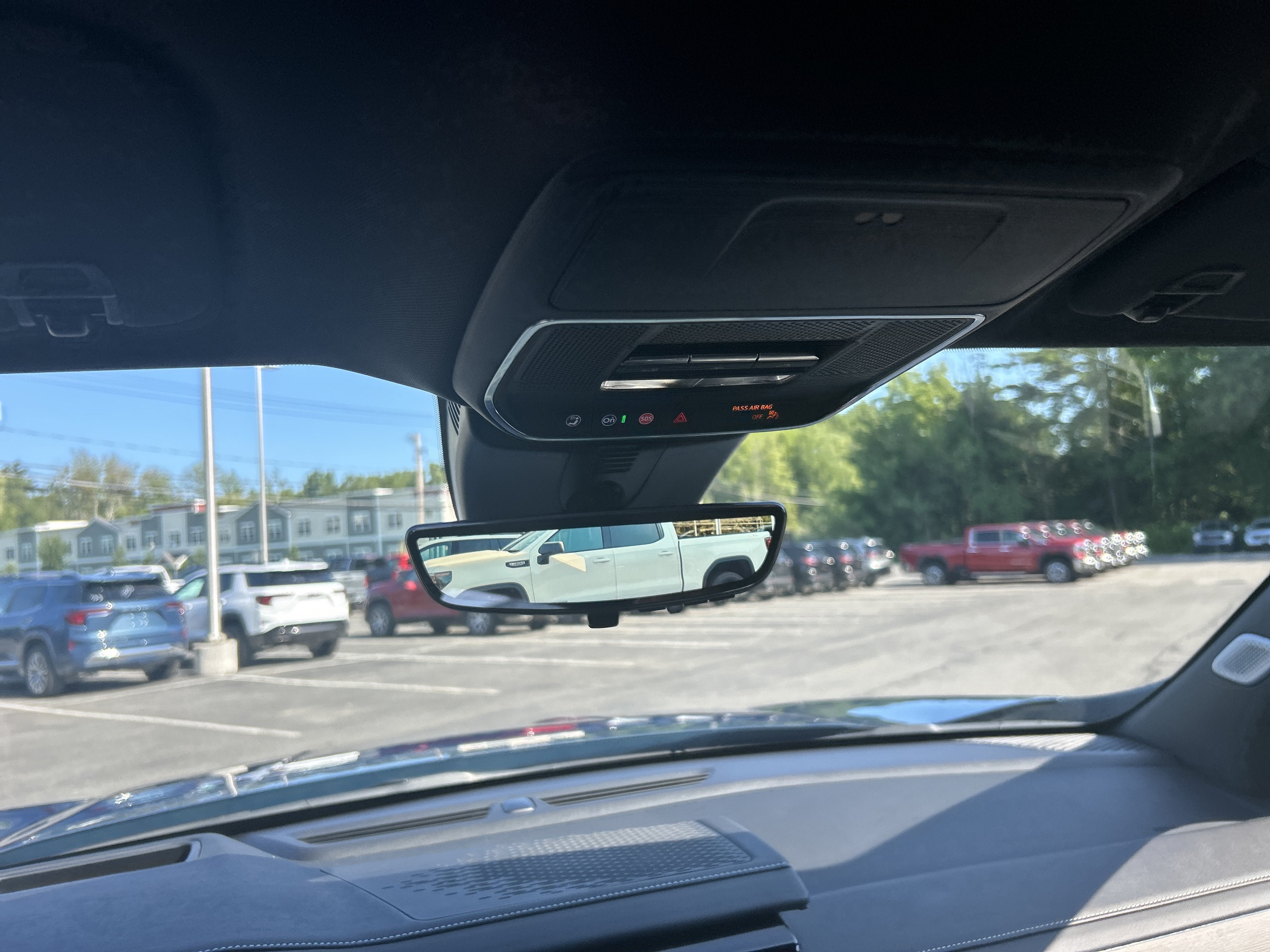 2025 GMC Acadia Denali