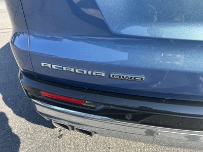 2025 GMC Acadia Denali