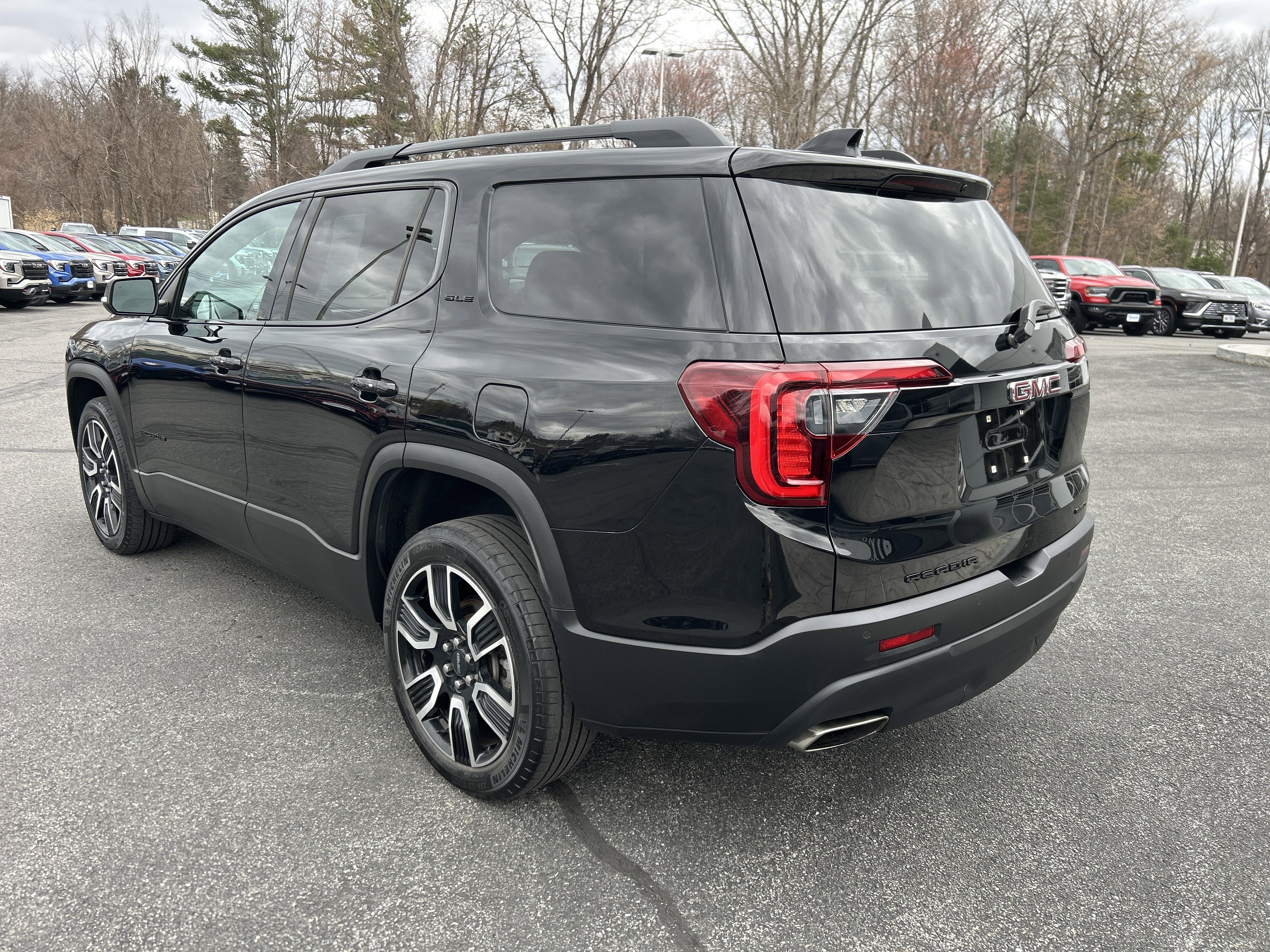 2021 GMC Acadia SLE