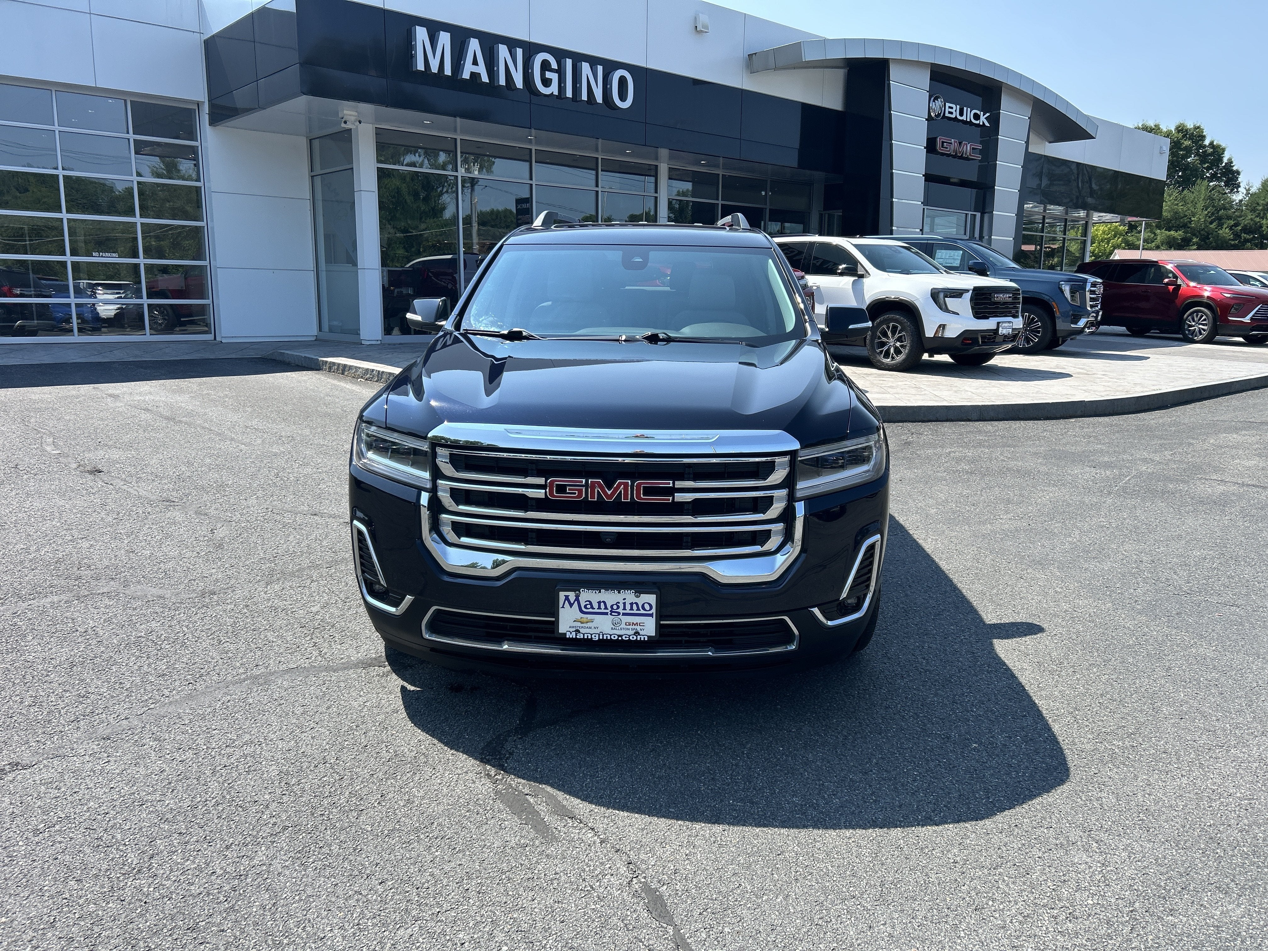 2021 GMC Acadia SLT