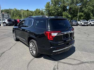 2022 GMC Acadia Denali