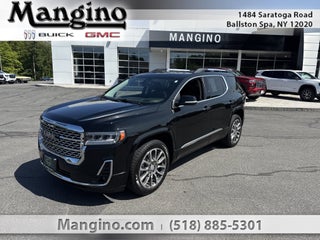2022 GMC Acadia Denali
