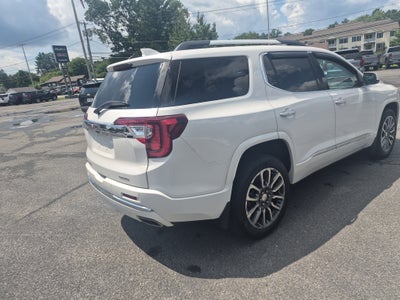 2022 GMC Acadia Denali