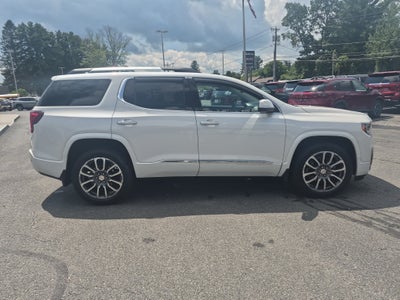 2022 GMC Acadia Denali