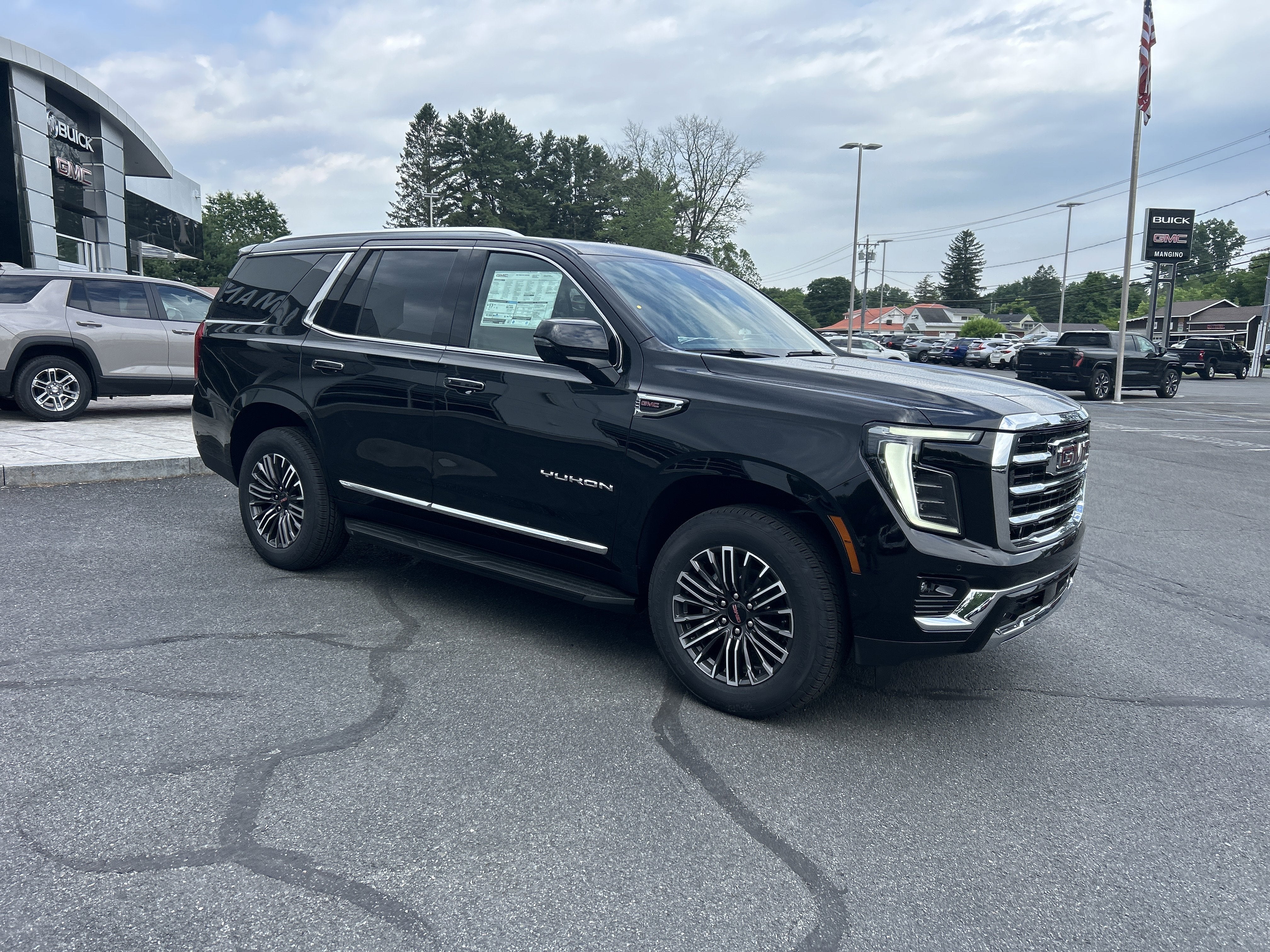 2026 GMC Yukon Elevation