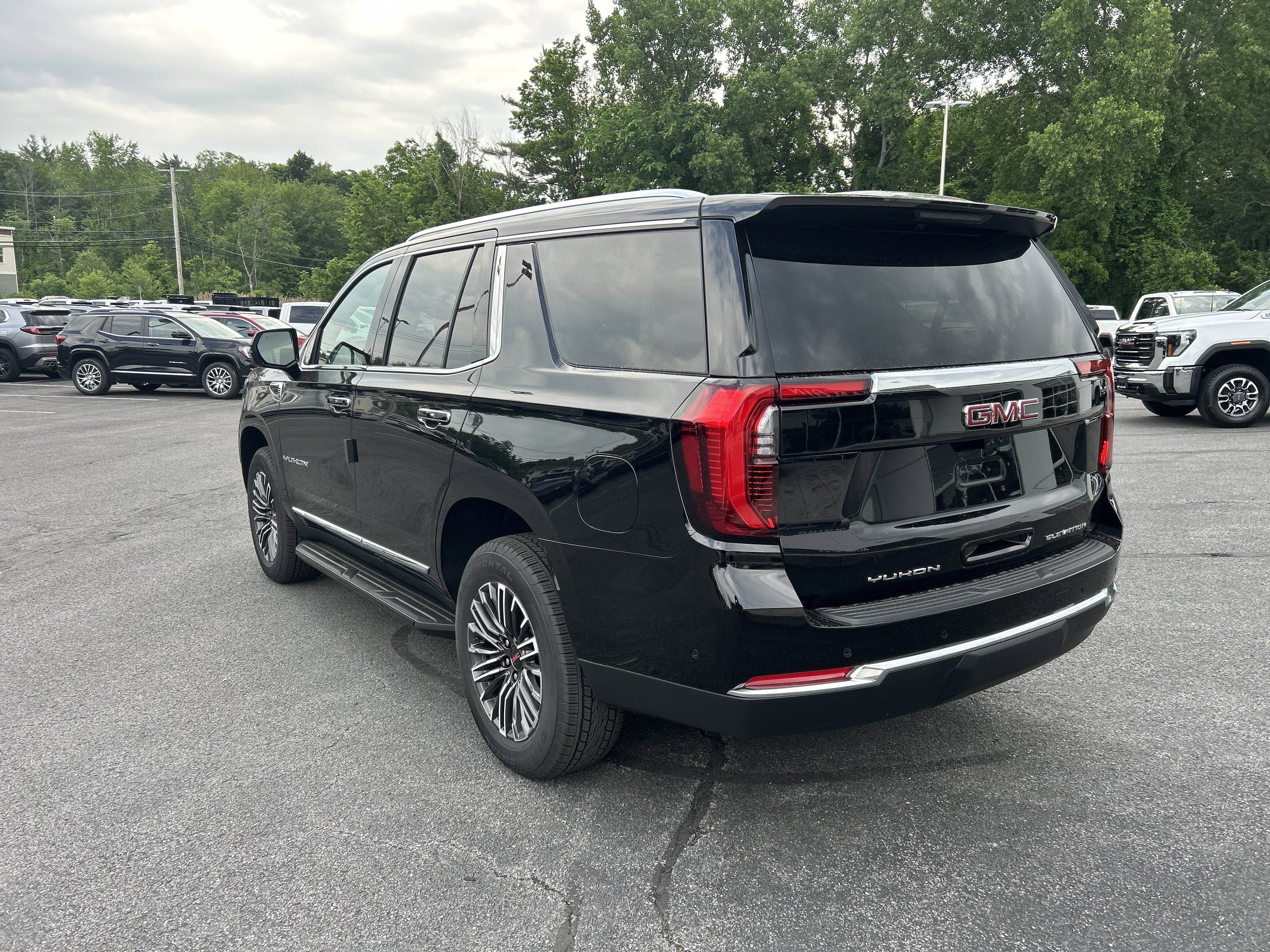 2026 GMC Yukon Elevation
