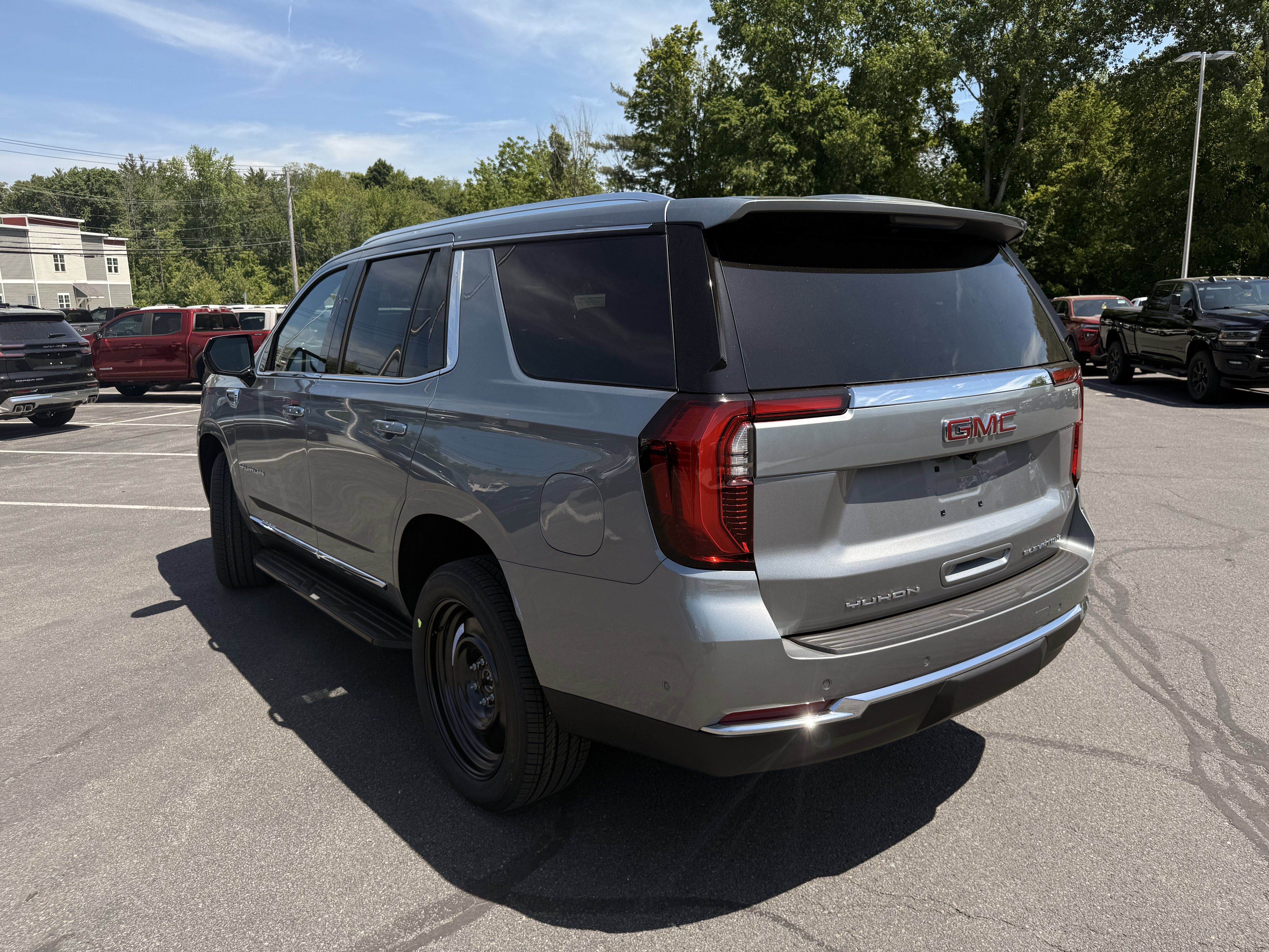 2026 GMC Yukon Elevation