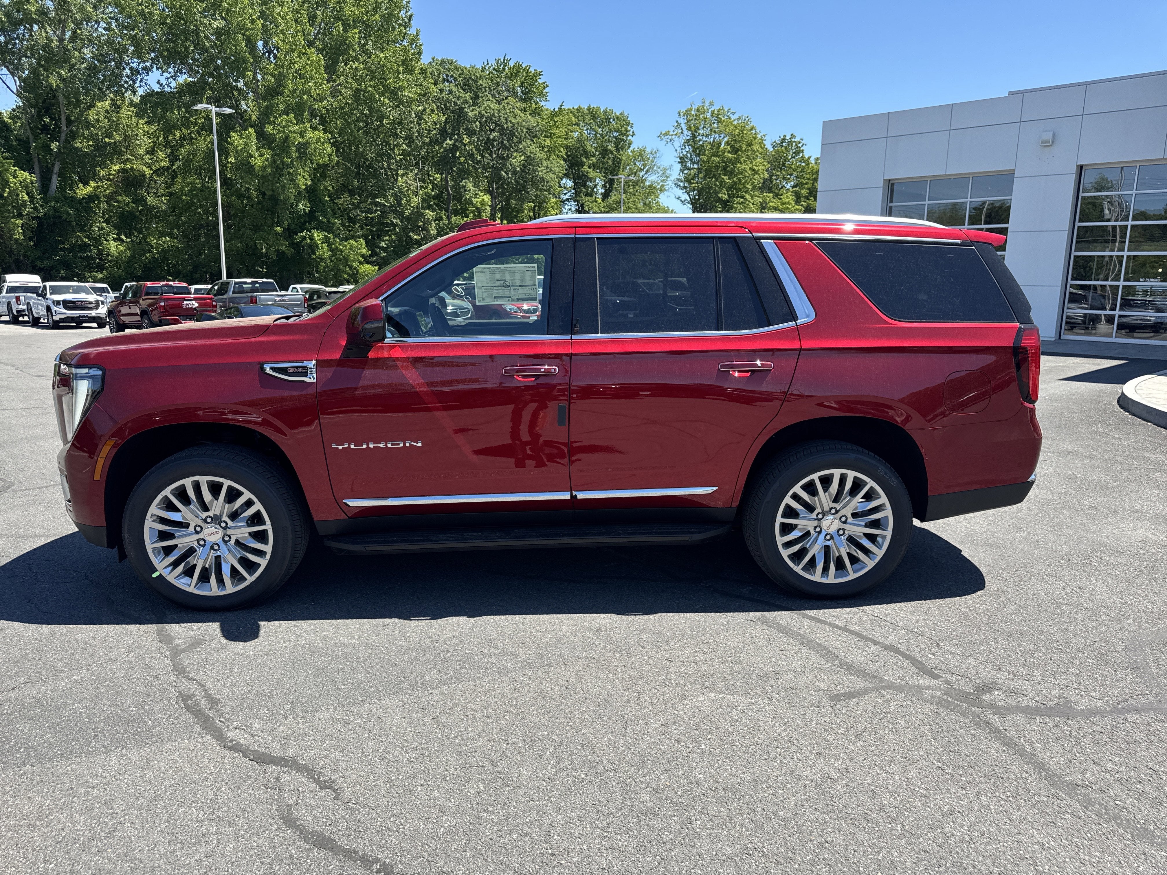 2026 GMC Yukon Elevation