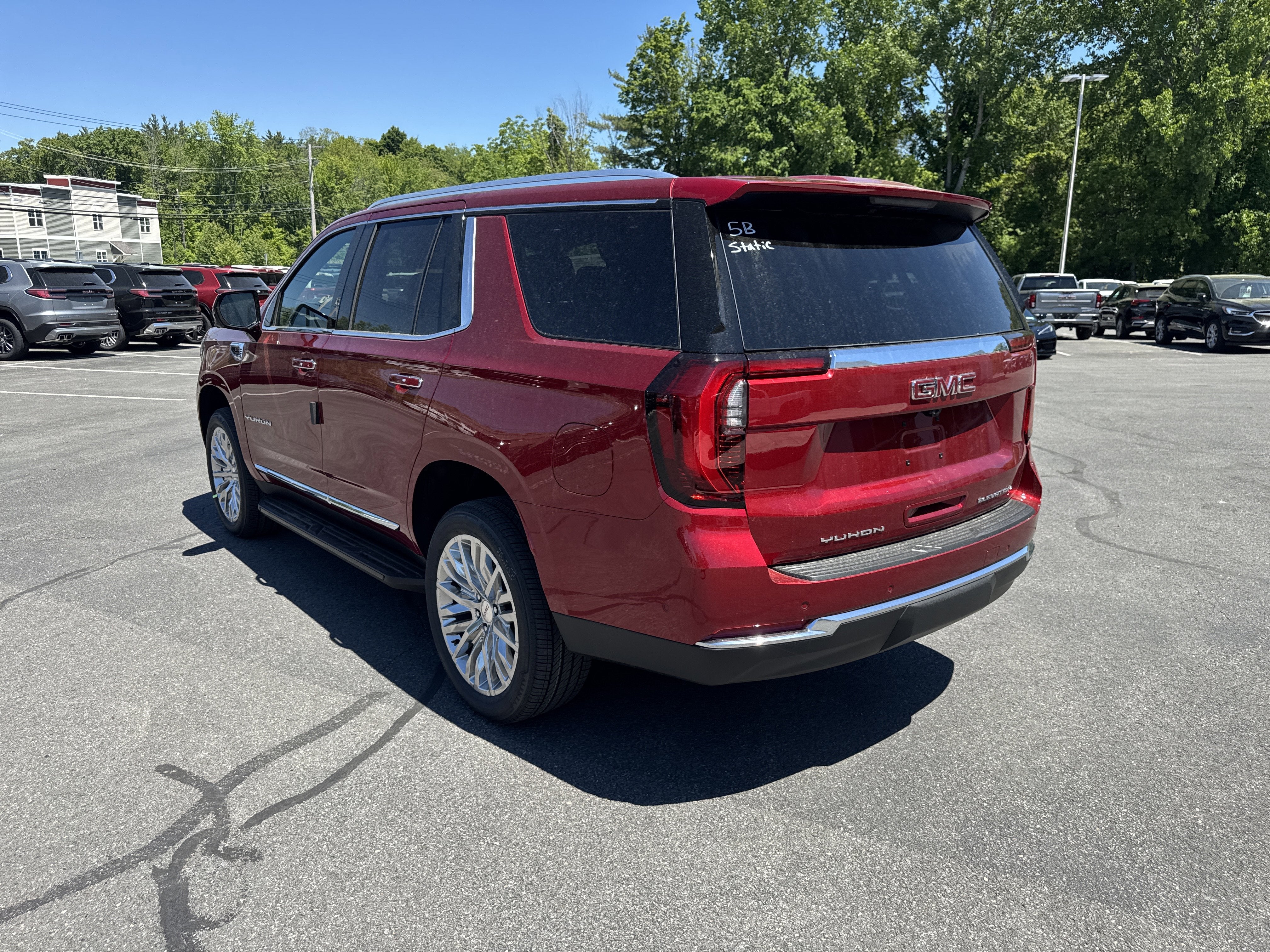 2026 GMC Yukon Elevation
