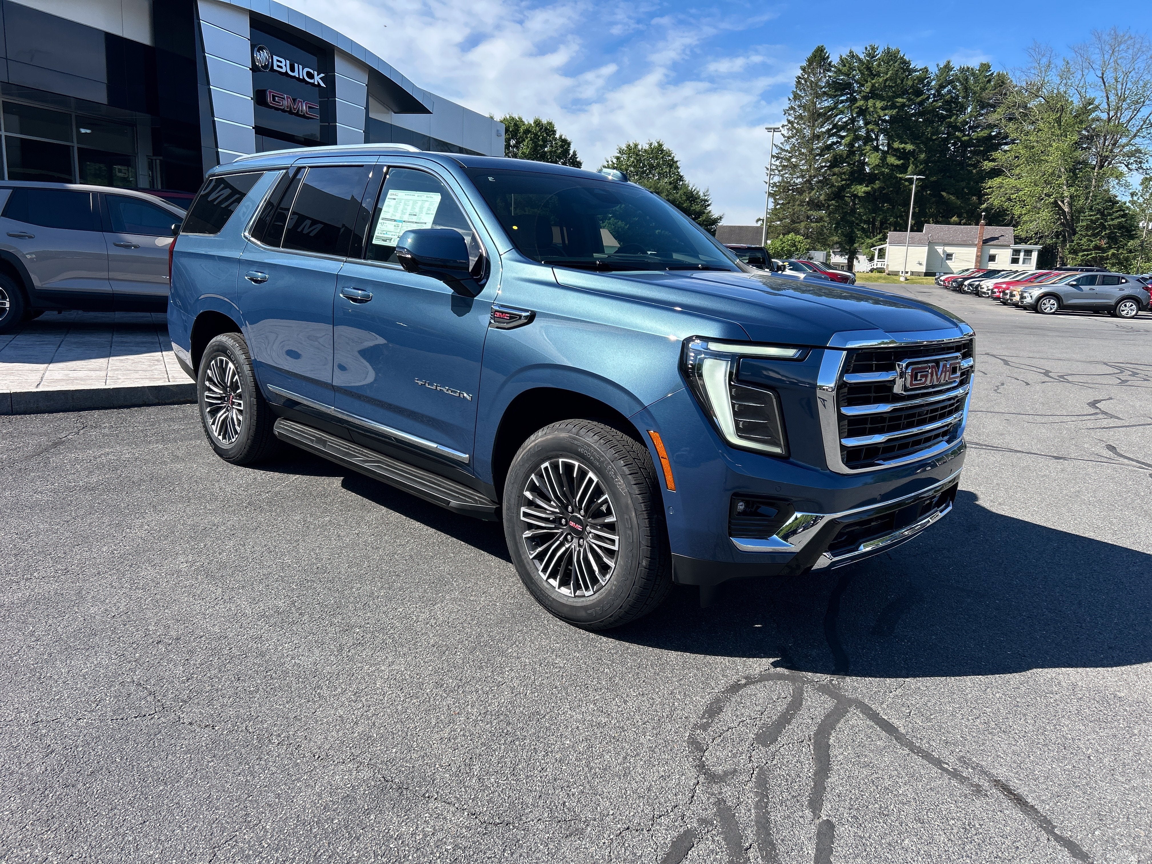2026 GMC Yukon Elevation