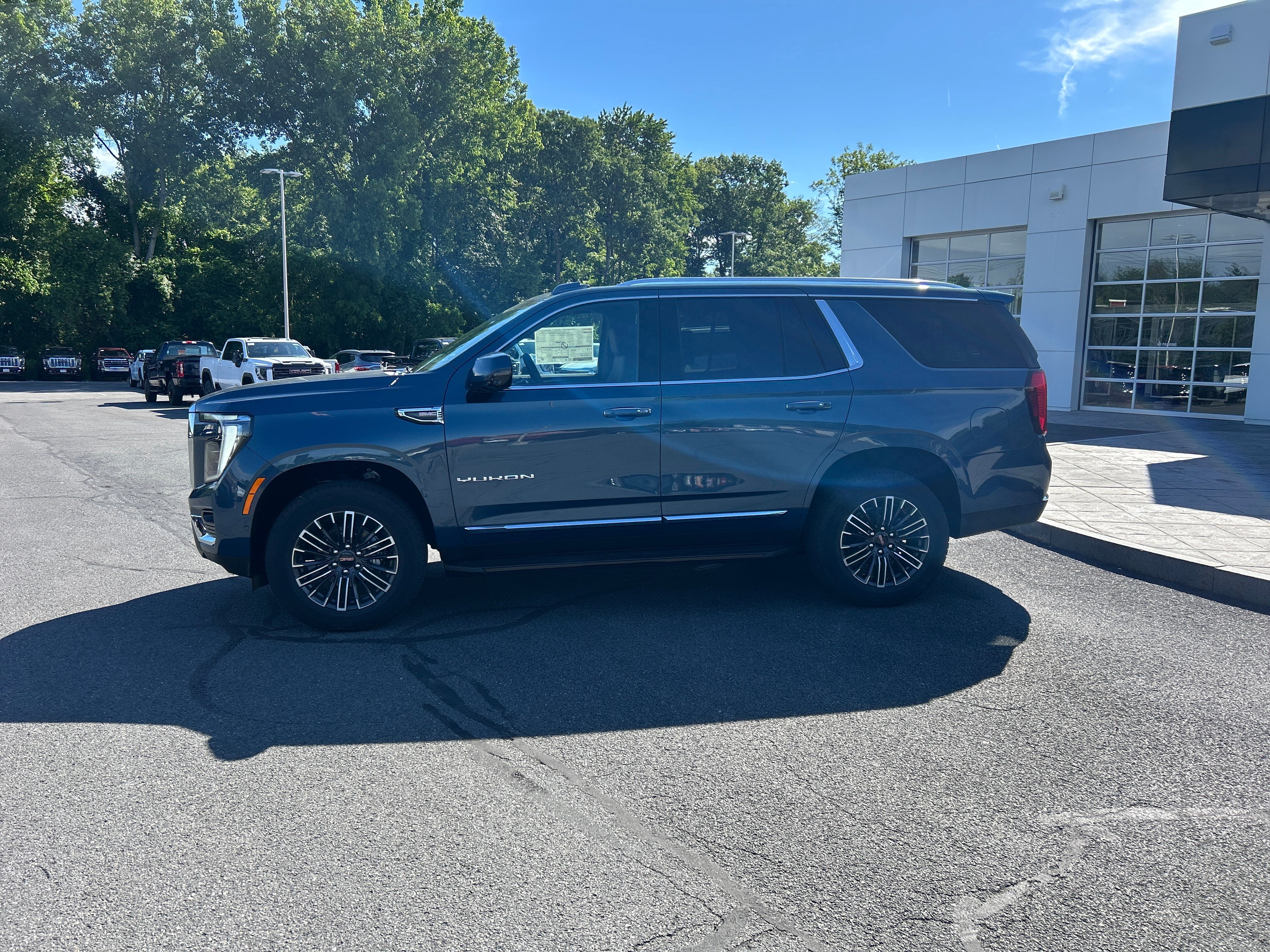 2026 GMC Yukon Elevation