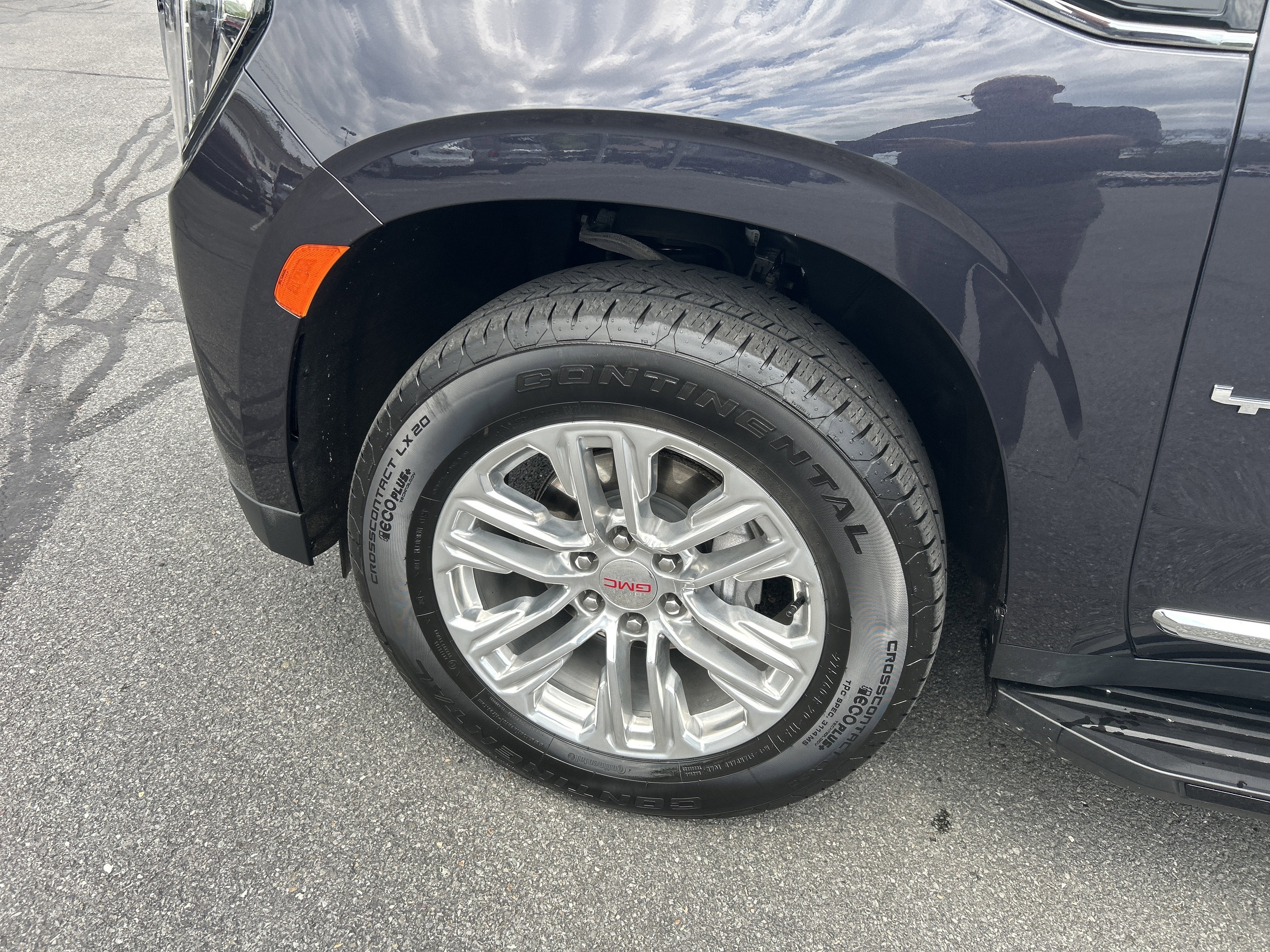 2024 GMC Yukon SLT
