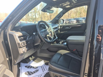 2025 GMC Yukon Elevation