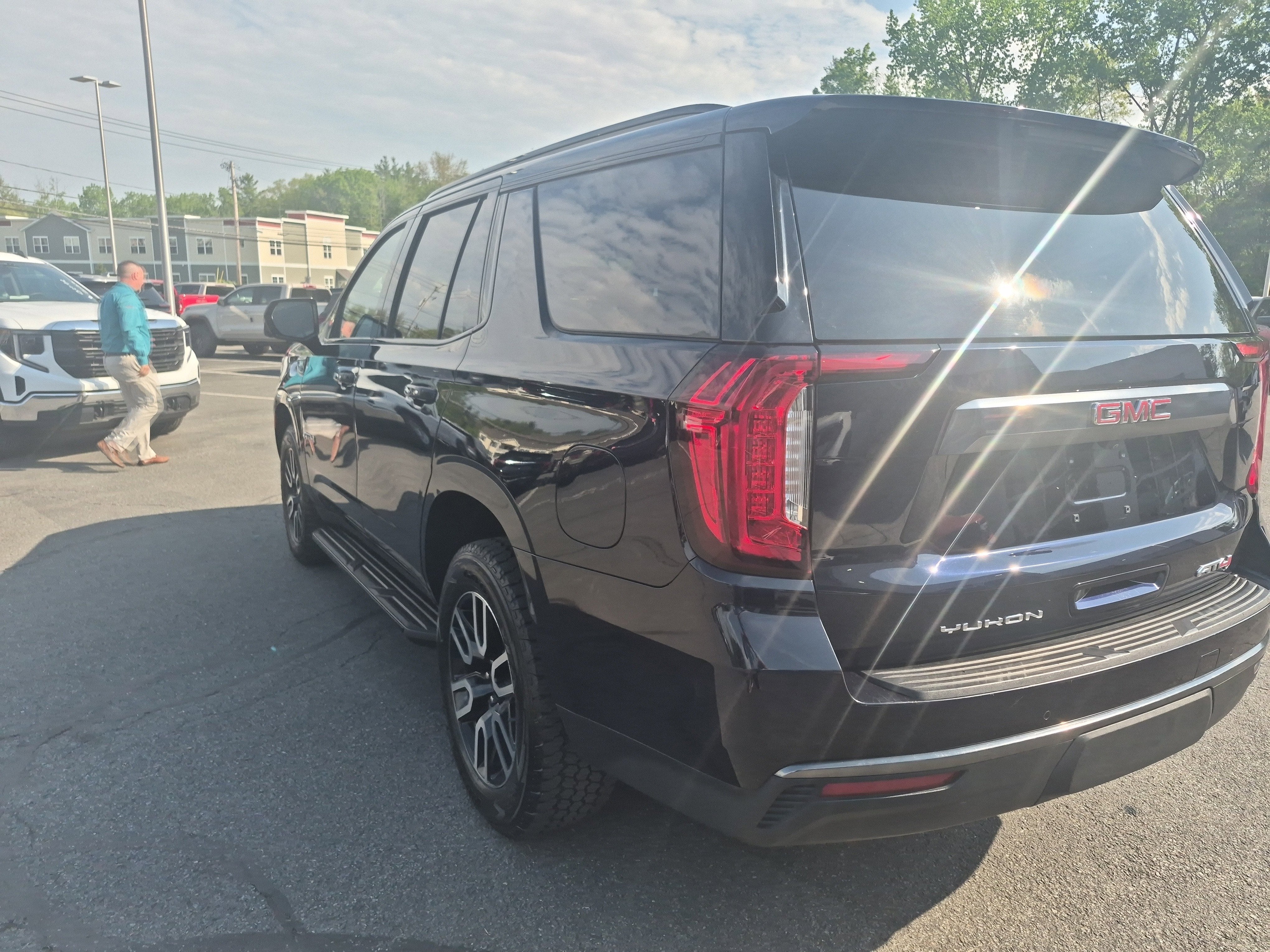2021 GMC Yukon AT4