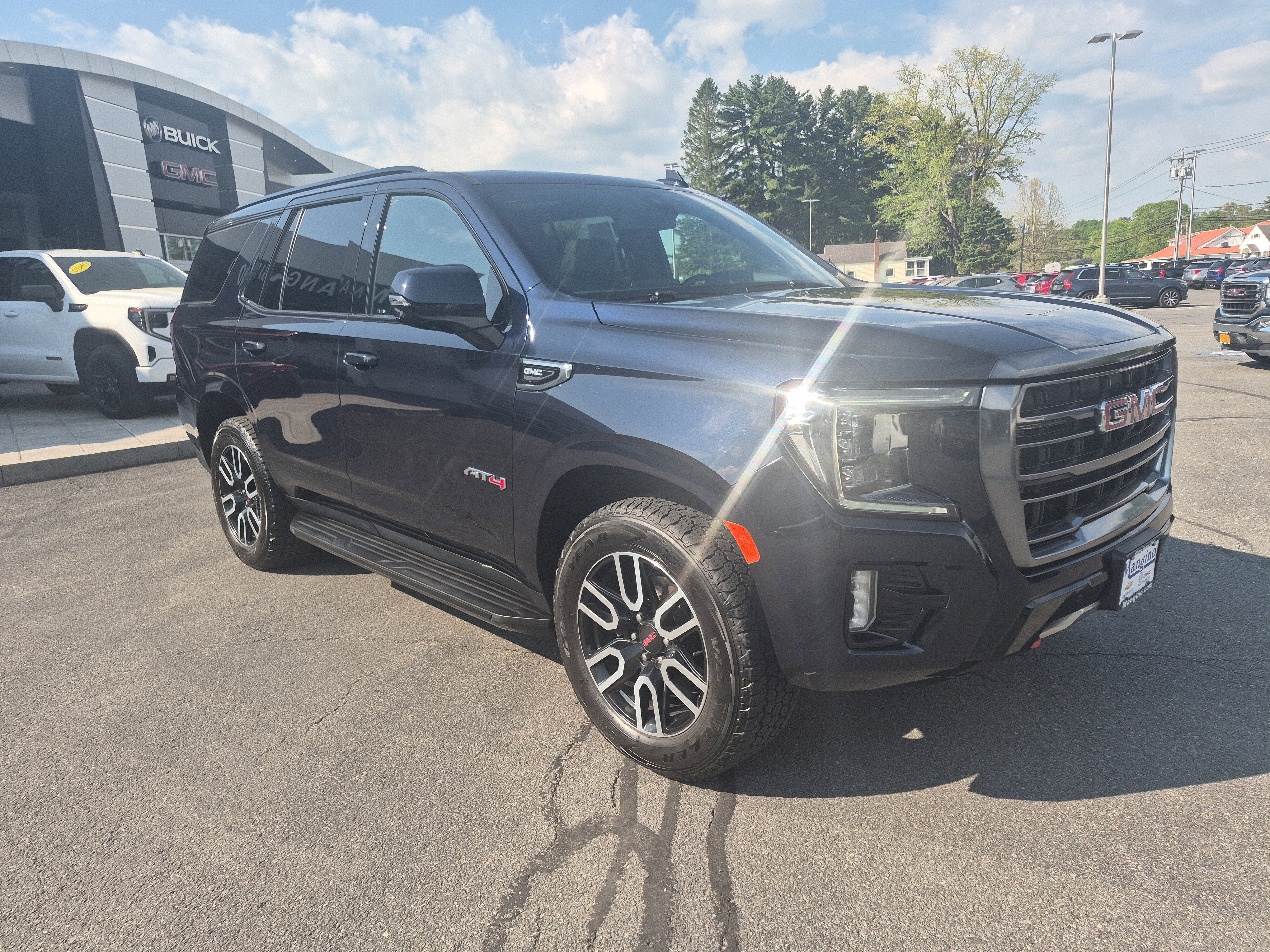 2021 GMC Yukon AT4