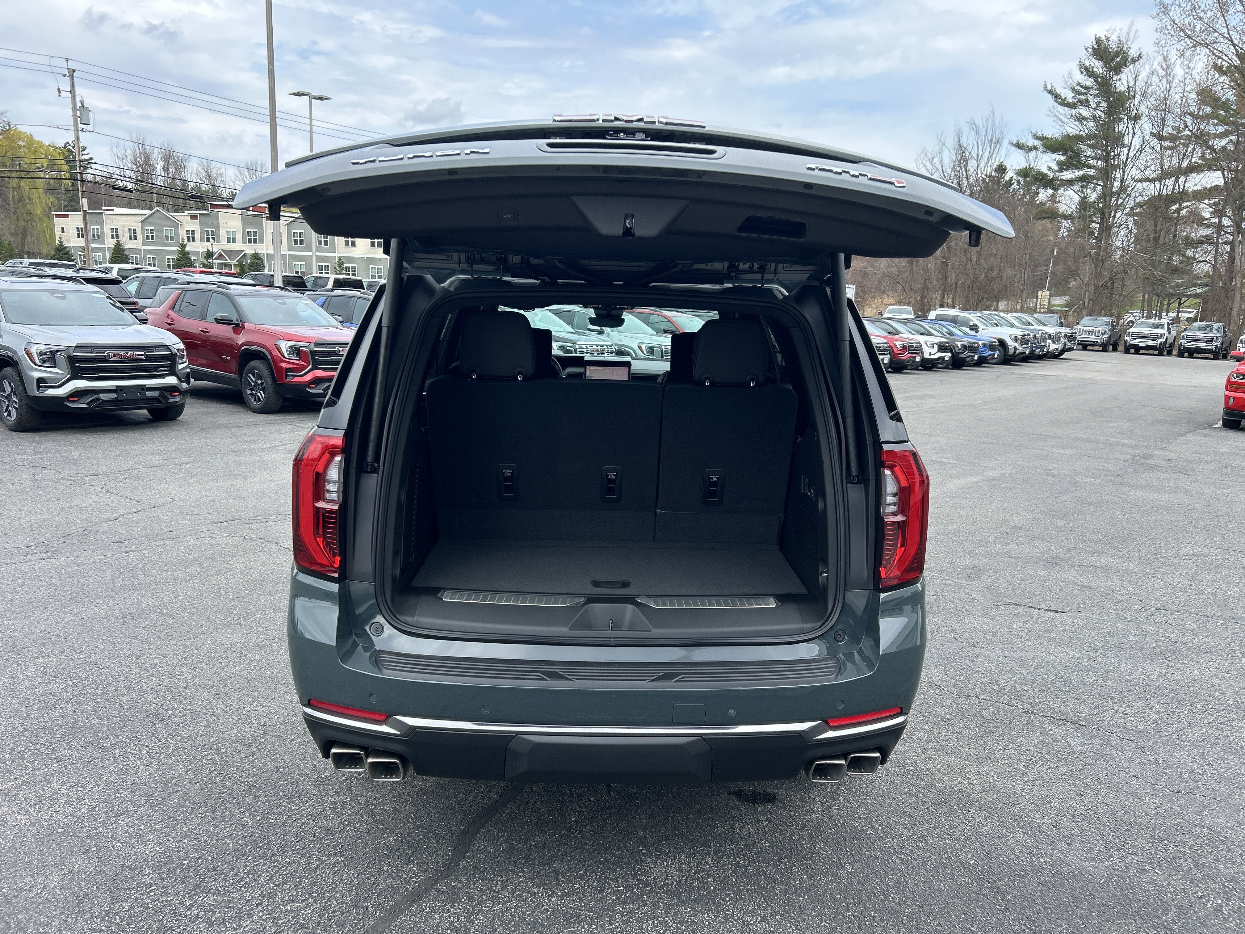 2026 GMC Yukon AT4