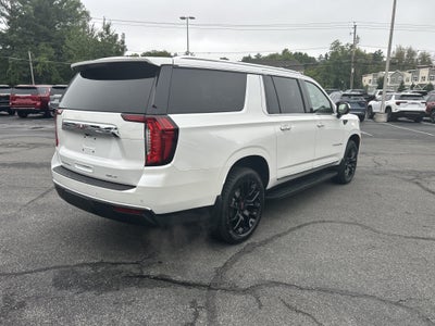 2023 GMC Yukon XL SLT