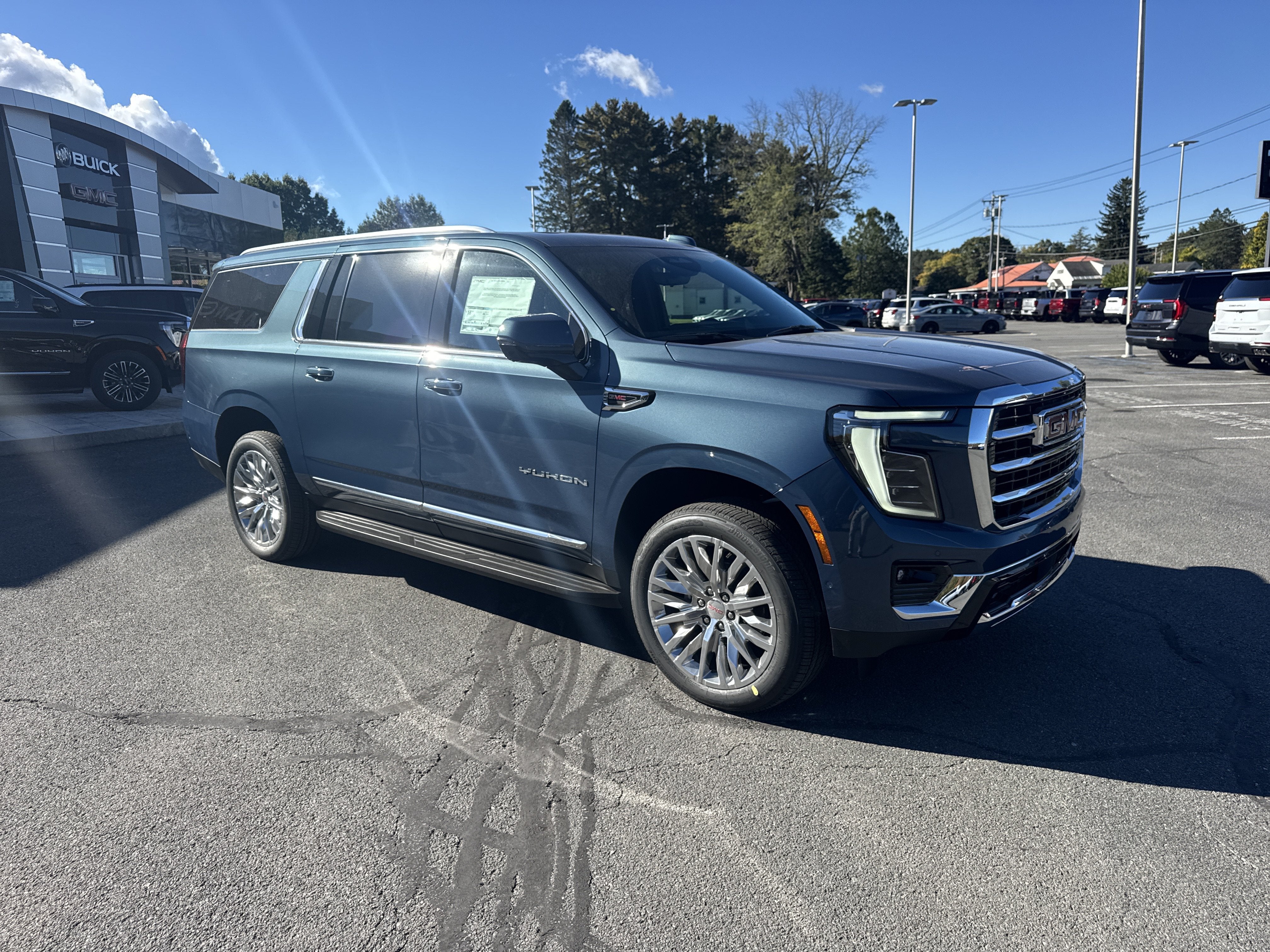 2027 GMC Yukon XL Elevation