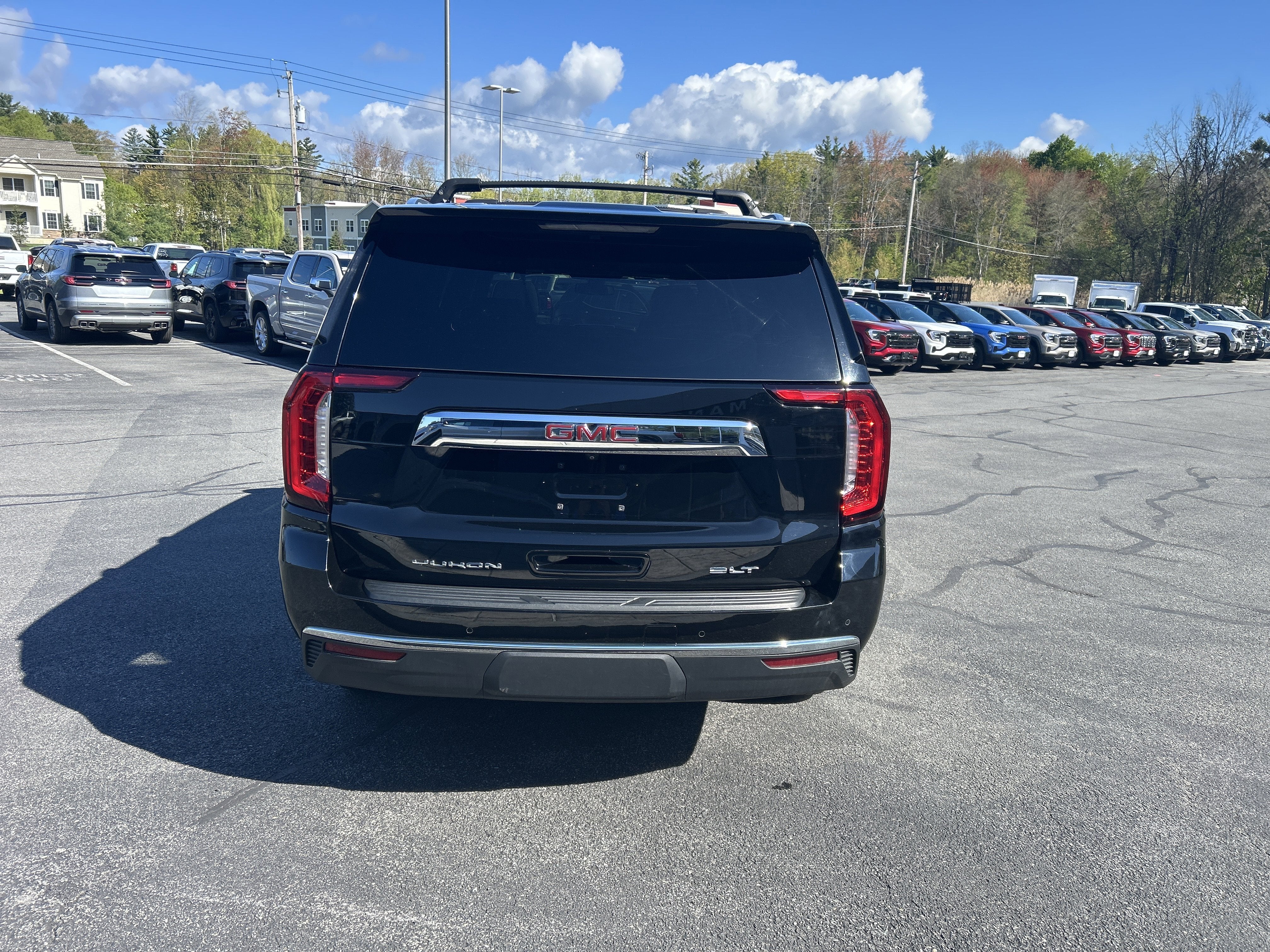 2021 GMC Yukon XL SLT